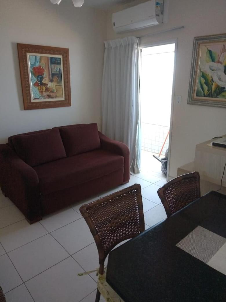 APARTAMENTO TOTALMENTE DE FRENTE AO MAR EM PRAIA GRANDE SP