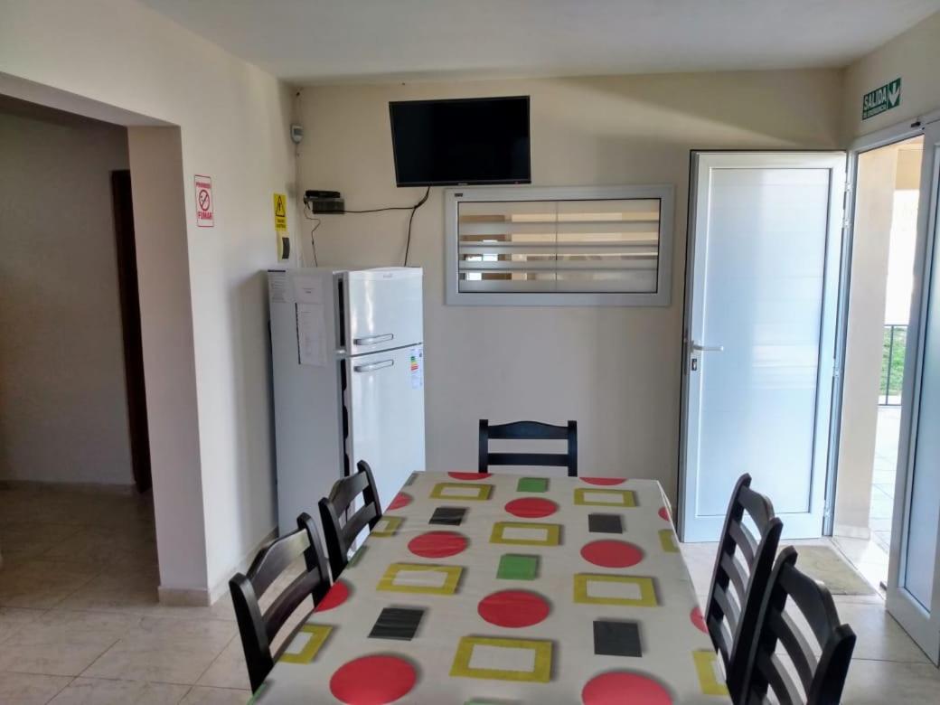 CABAÑAS TITO