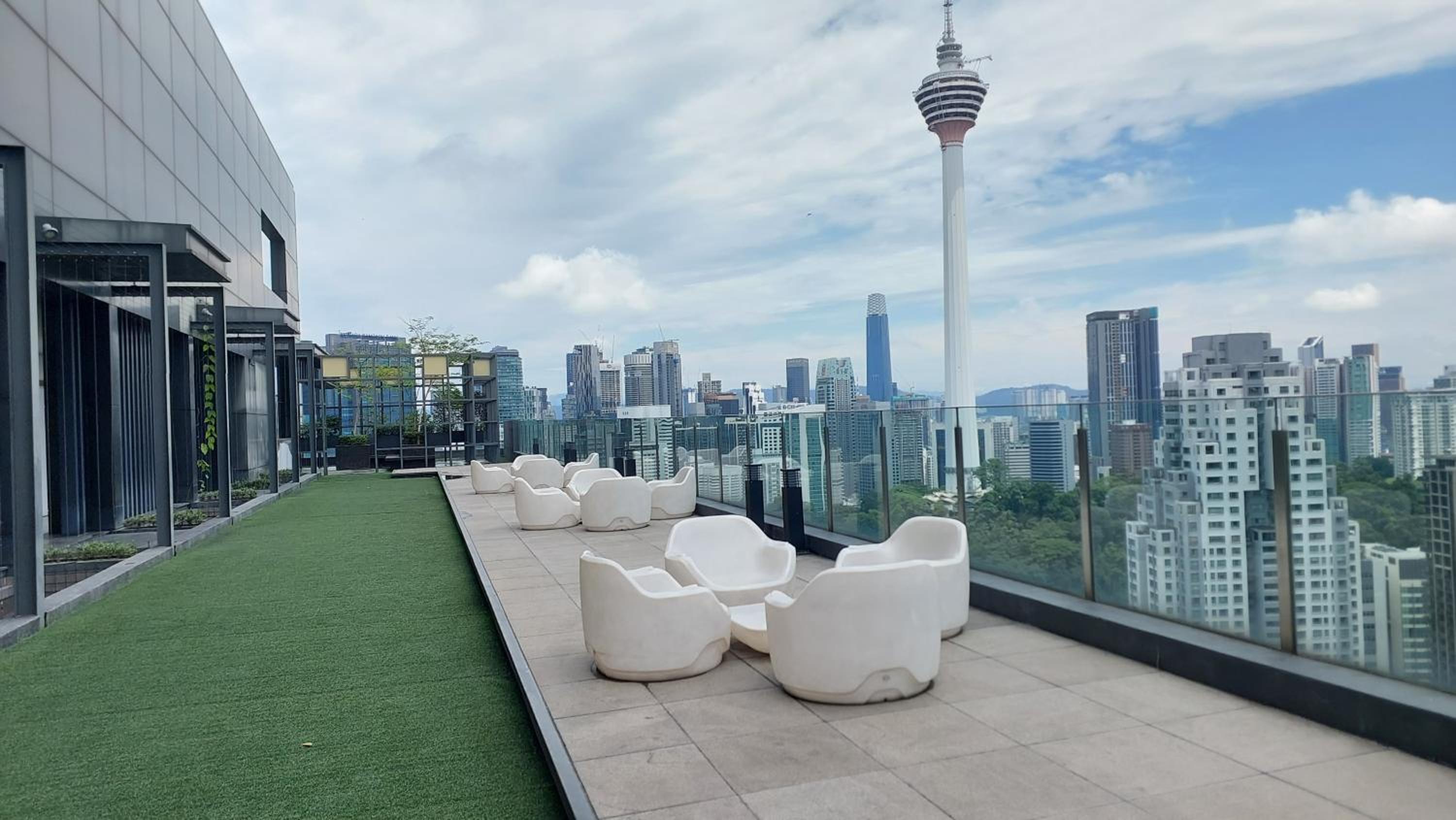 Majestic Apartment KLCC
