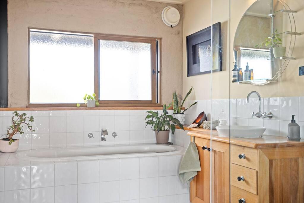 275 Zig Zag - Stunning country property with amazing views
