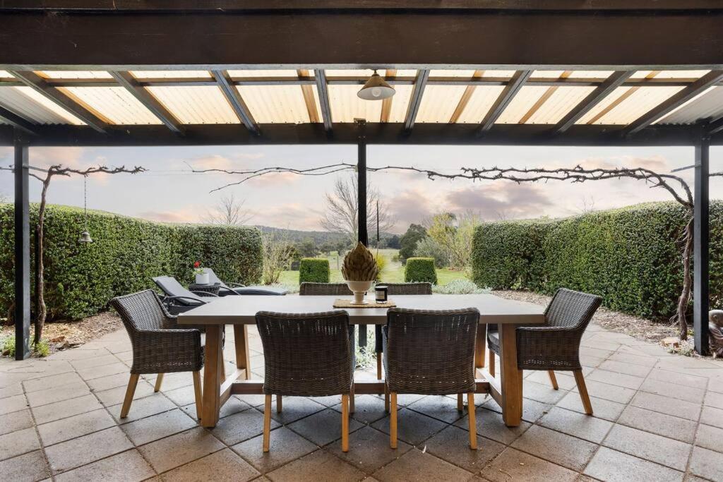 275 Zig Zag - Stunning country property with amazing views