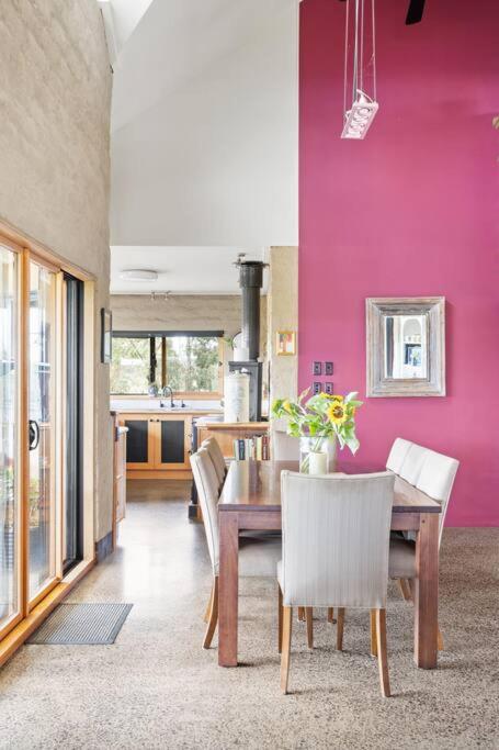 275 Zig Zag - Stunning country property with amazing views