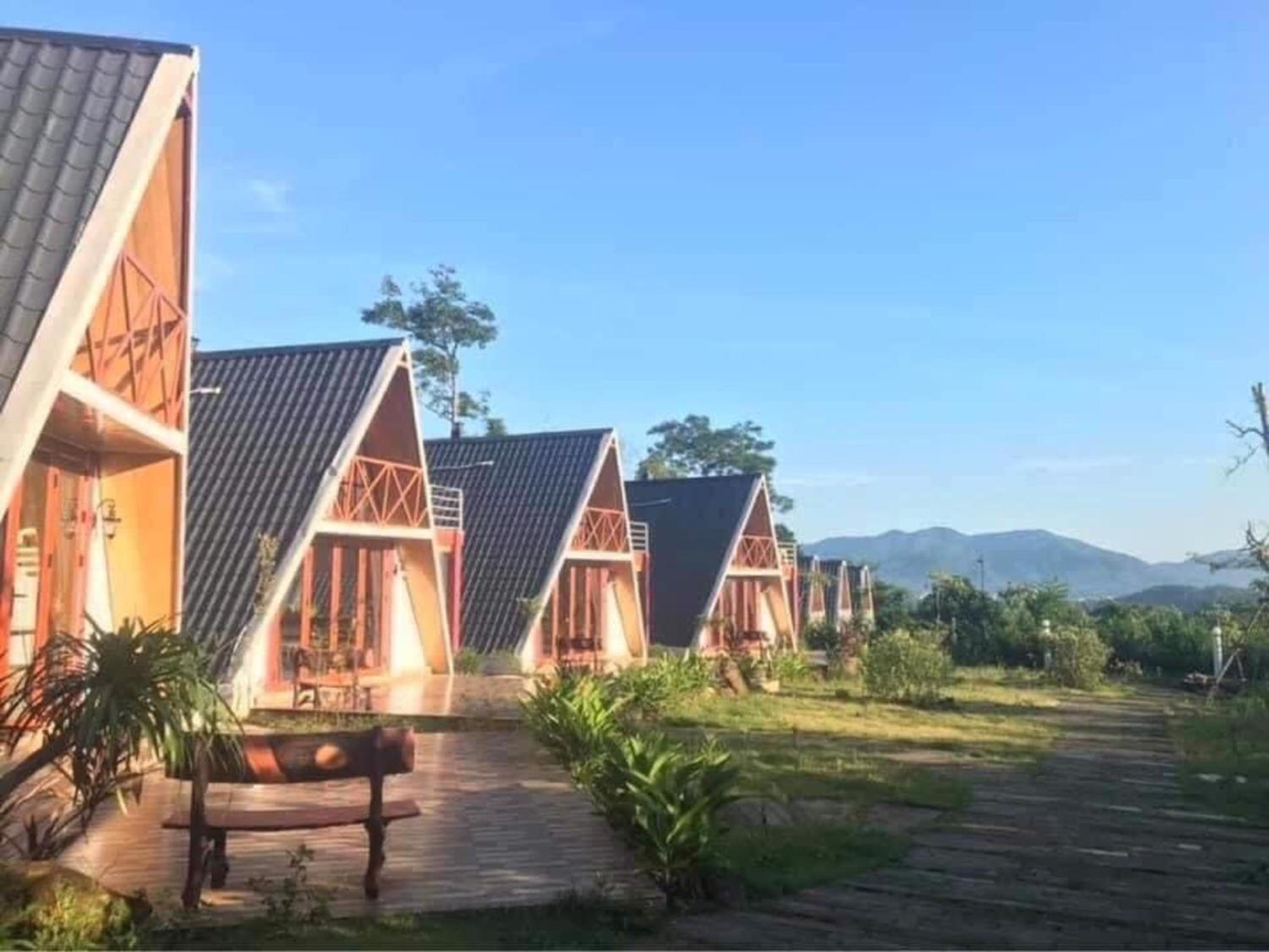Furano Garden Home Hoa Binh - Venuestay view 3