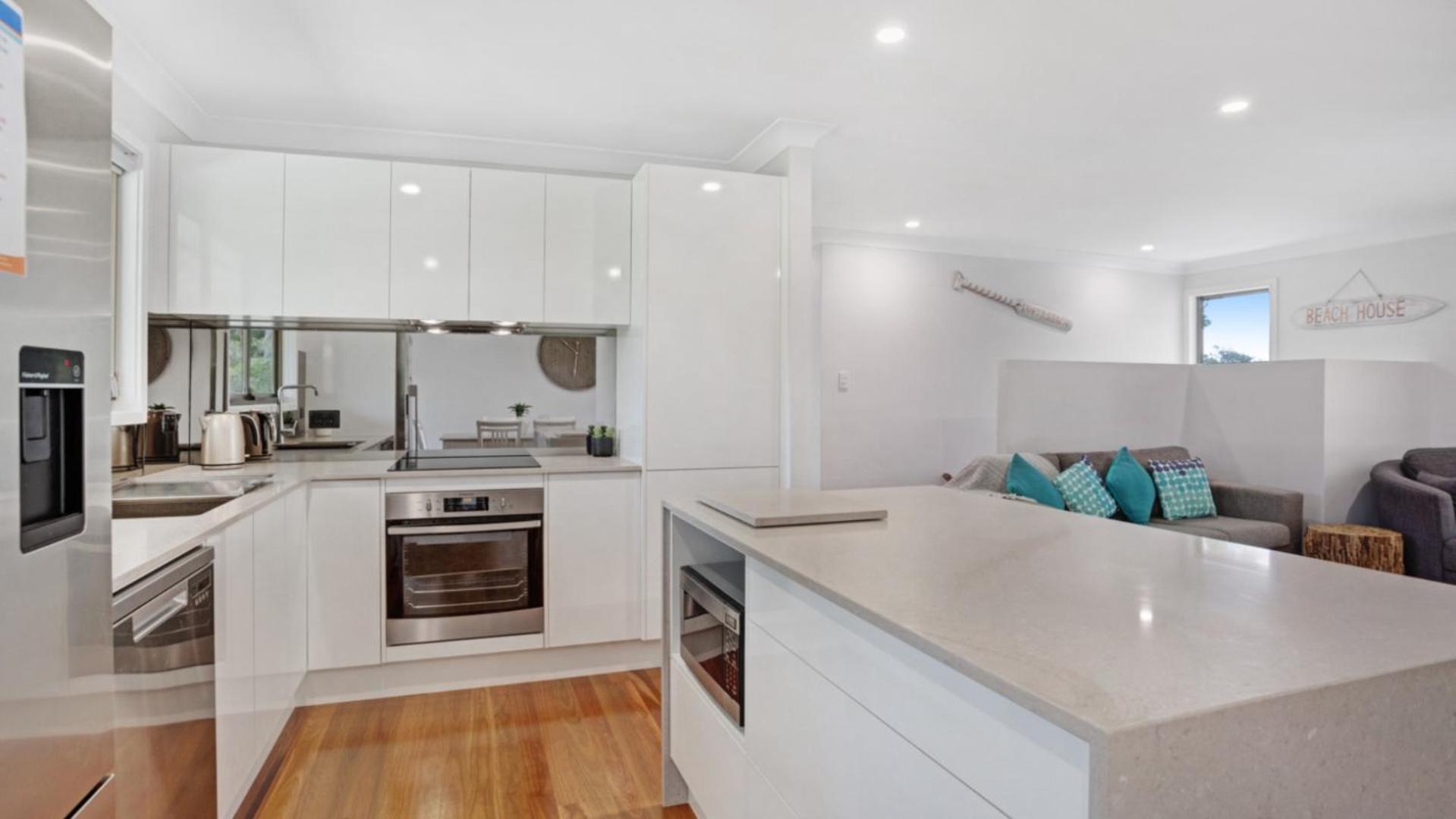 33 Tuloa Avenue Hawks Nest