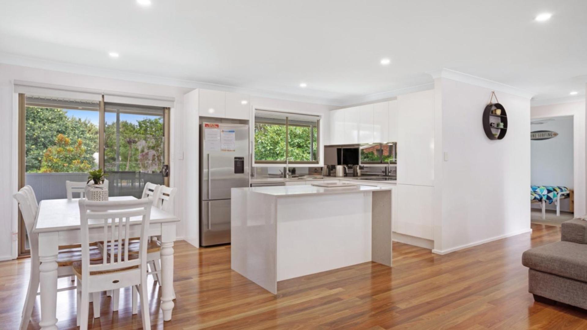 33 Tuloa Avenue Hawks Nest