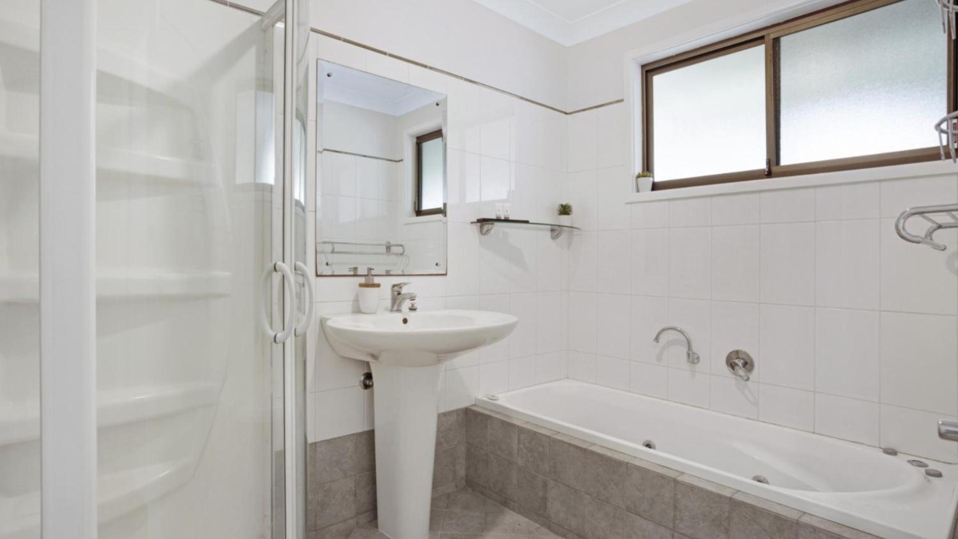 33 Tuloa Avenue Hawks Nest