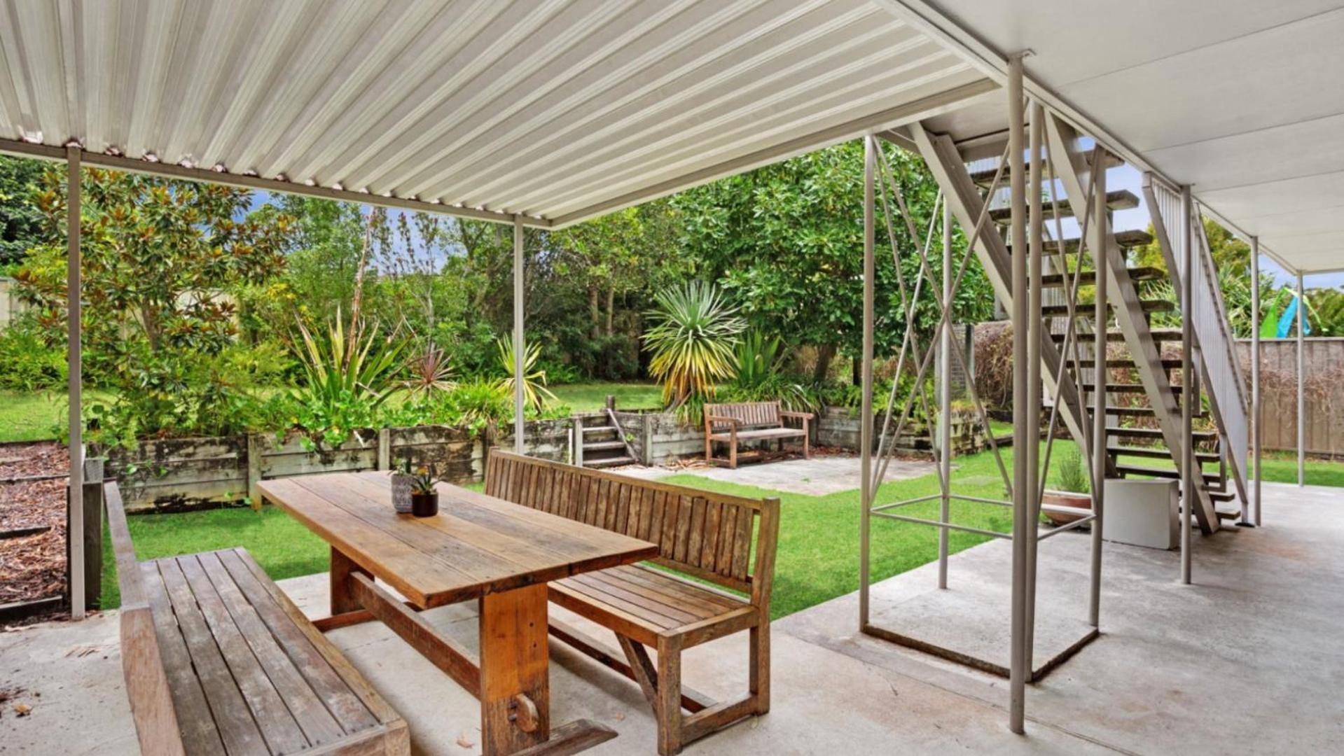 33 Tuloa Avenue Hawks Nest