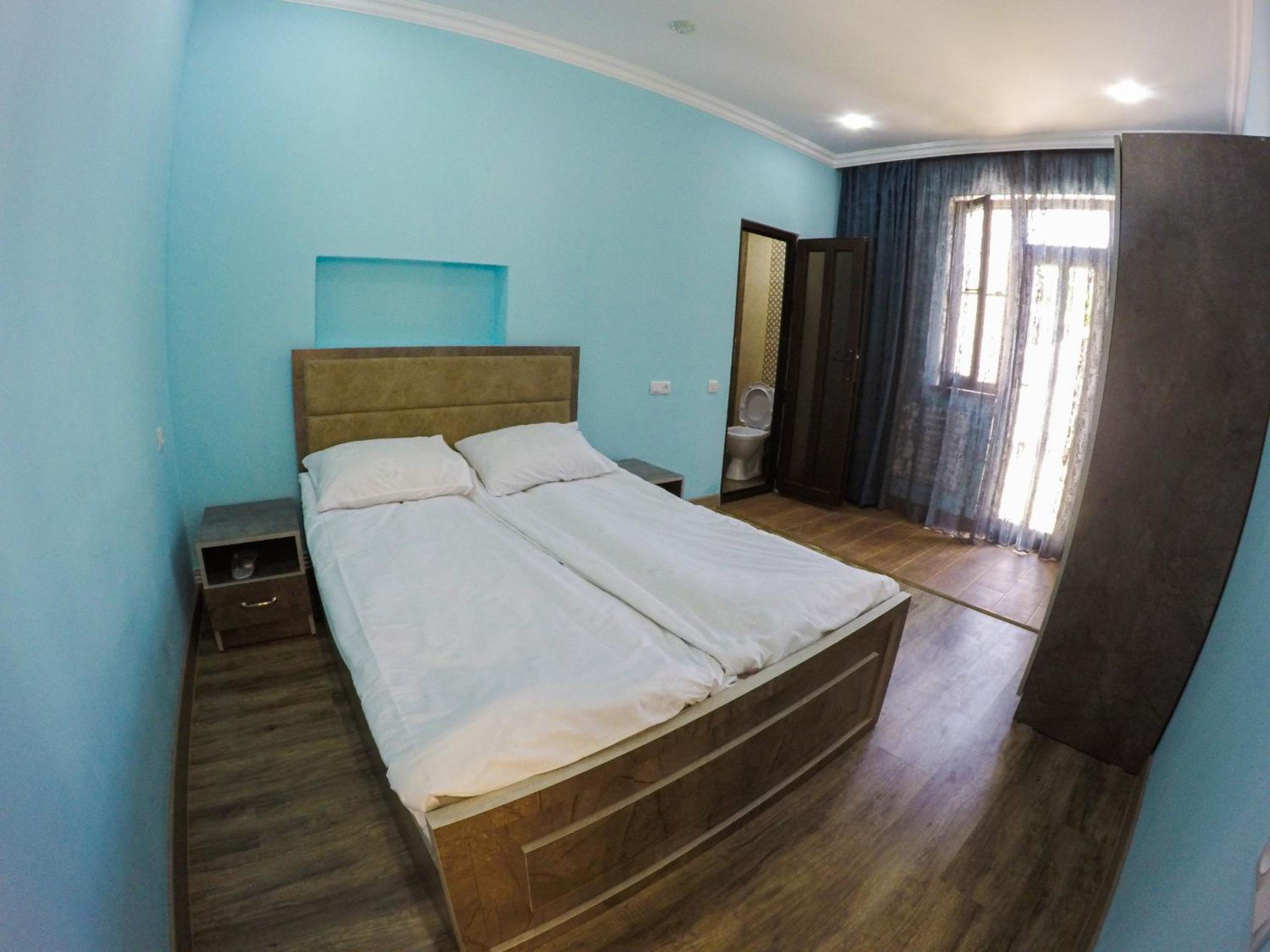 RiverSide Guest House