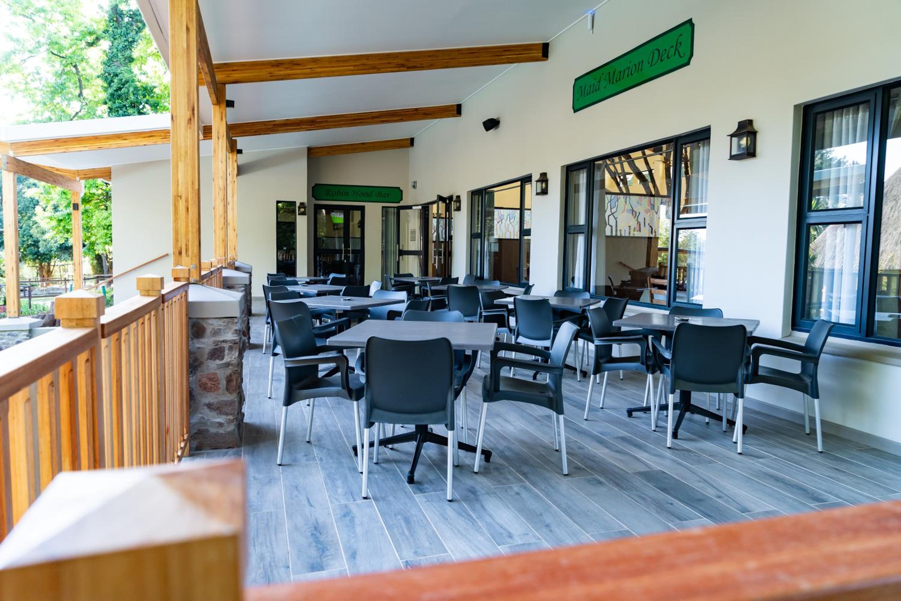 Gooderson Monks Cowl Golf Resort