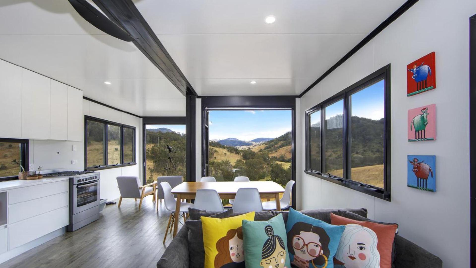 Bindera Container House
