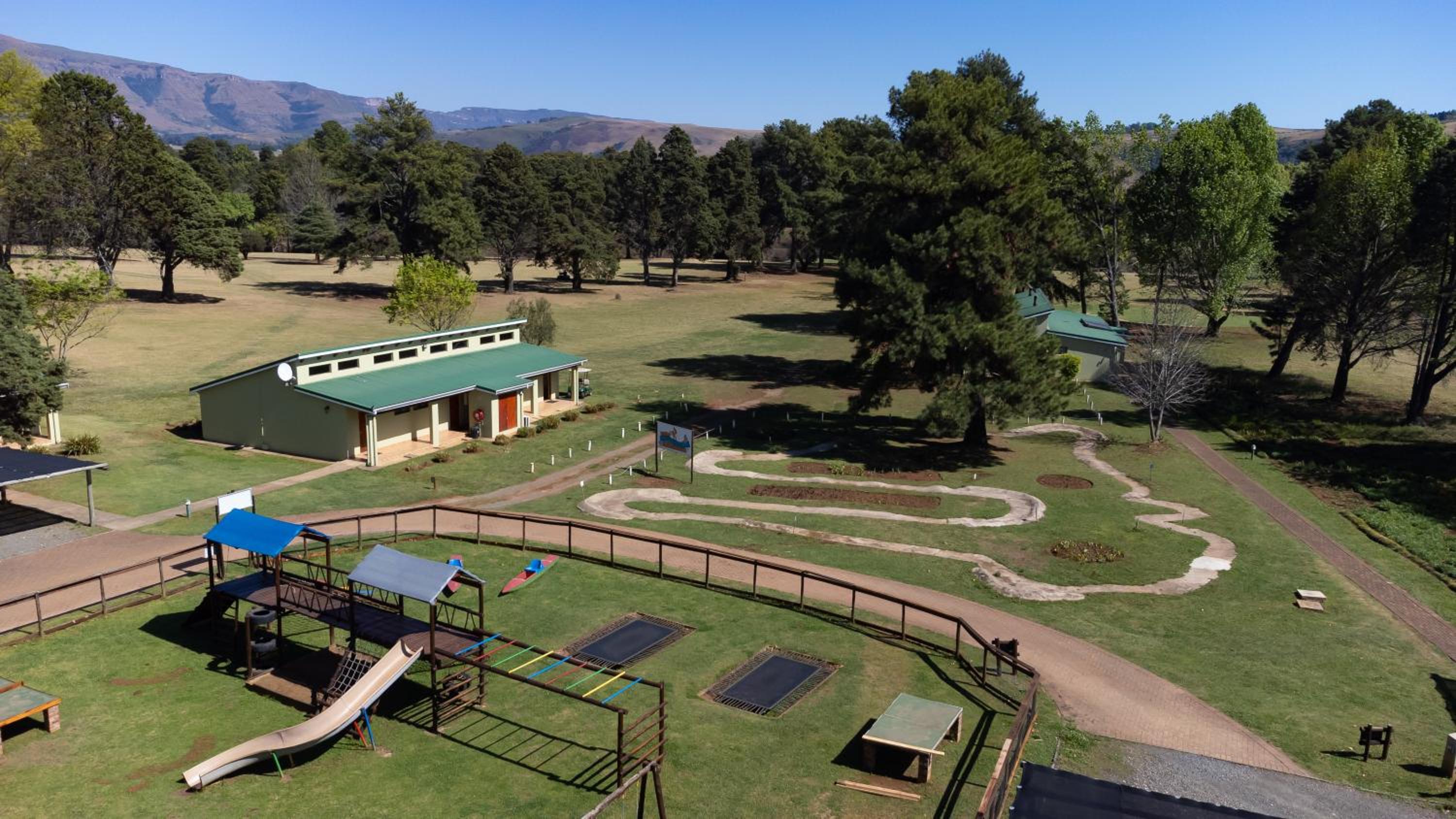 Gooderson Monks Cowl Golf Resort