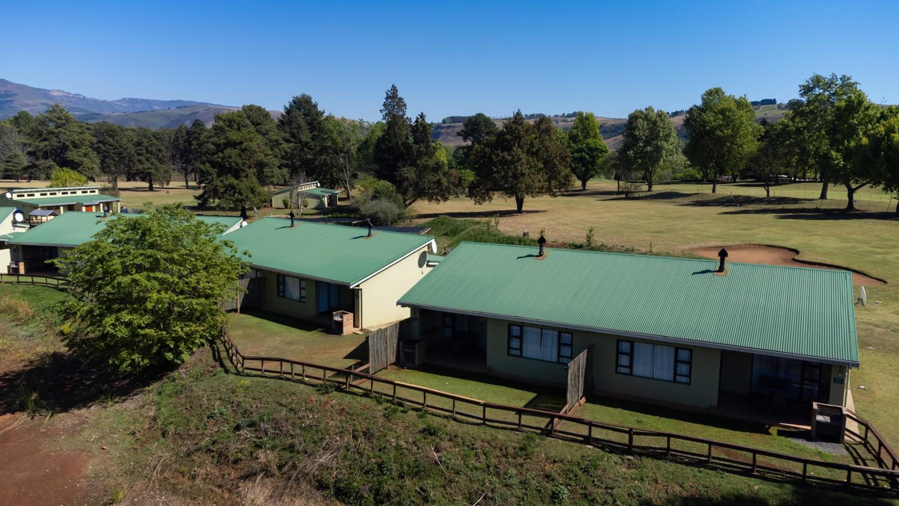 Gooderson Monks Cowl Golf Resort