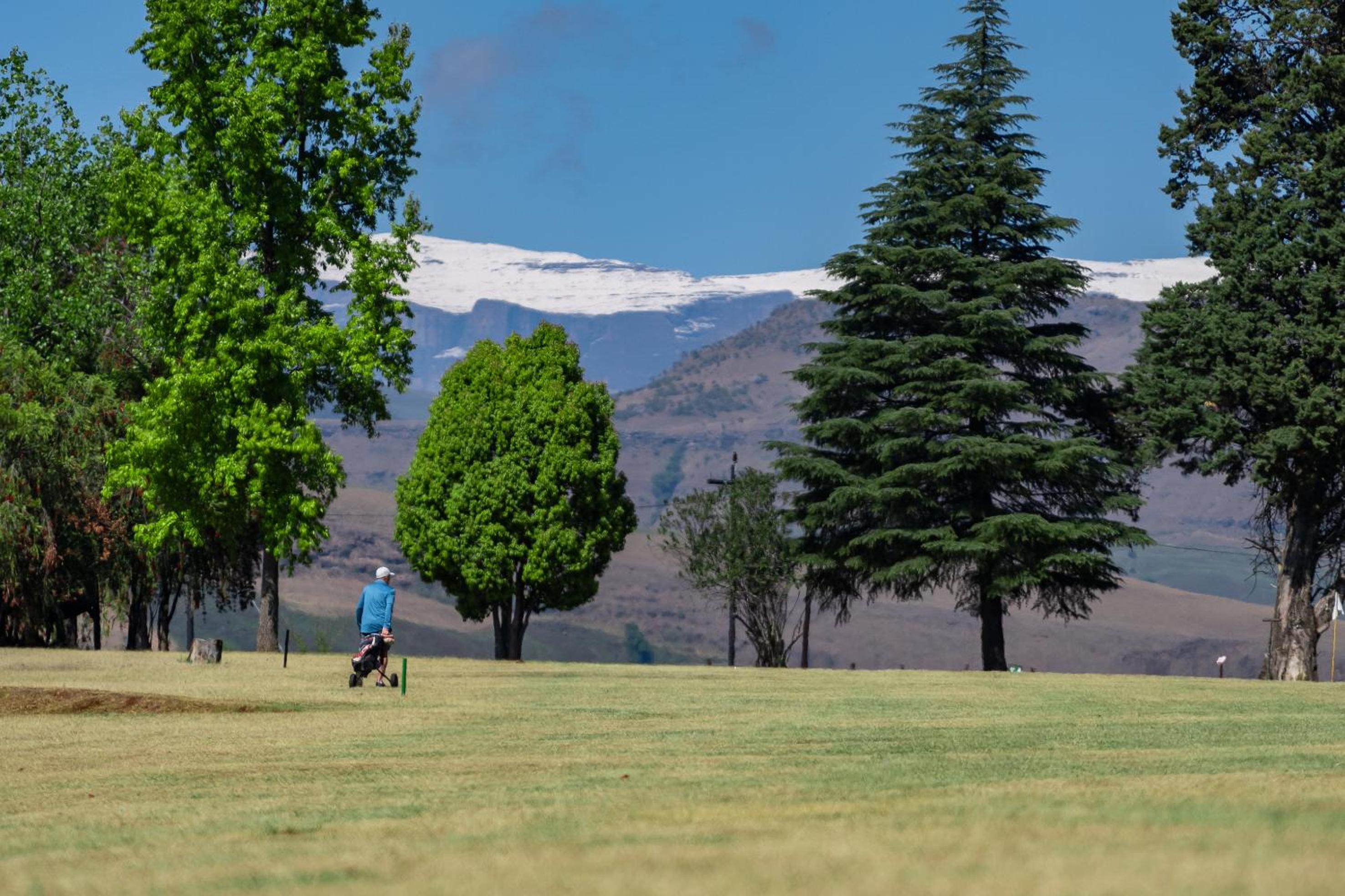 Gooderson Monks Cowl Golf Resort