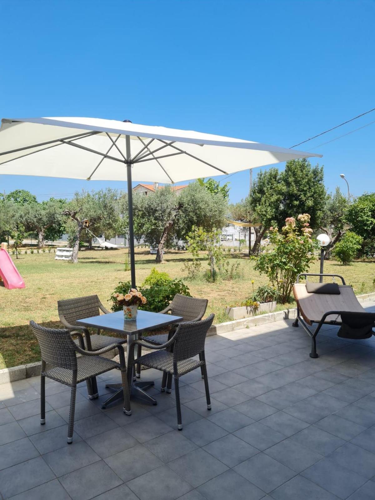 Casa Vacanza Il Giardino del Sole Treglio view 2