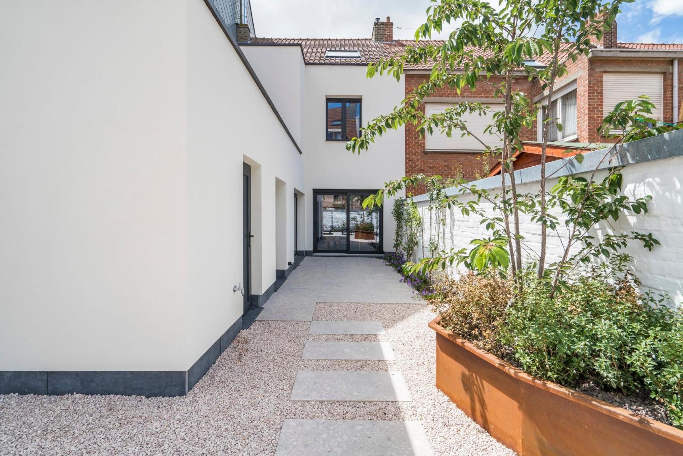 Maison Odett - fully renovated house for 10 people