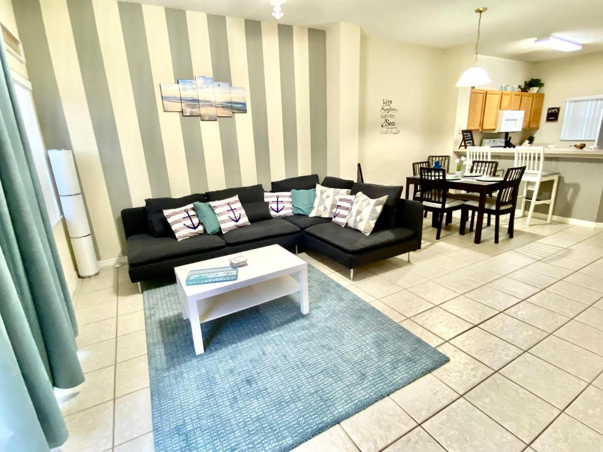 Amazing 32 Townhome With Lake View At Terra Verde!! view 4