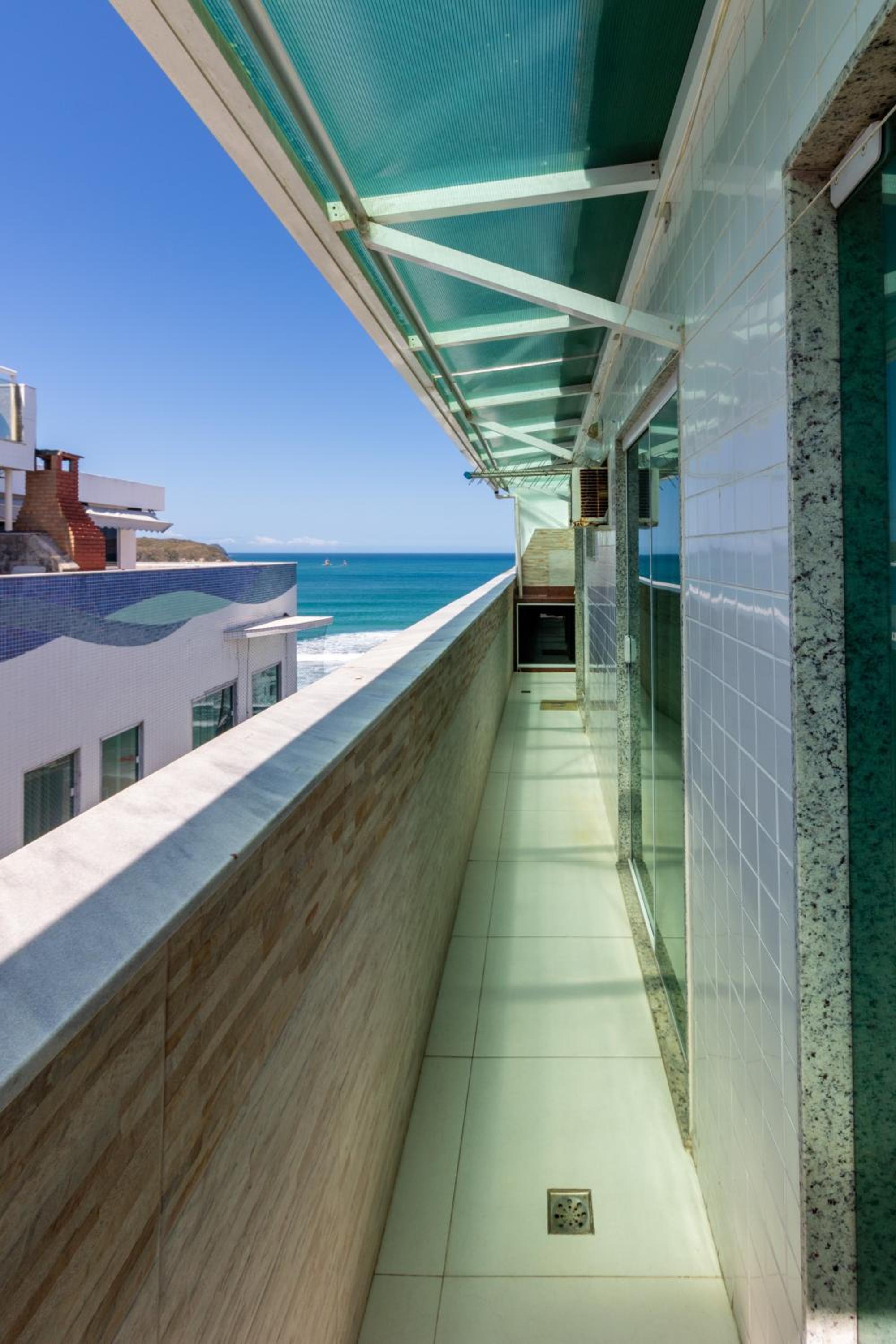 Vista mar, banheira gigante e churrasqueira, pe na areia, ao lado hotel malibu