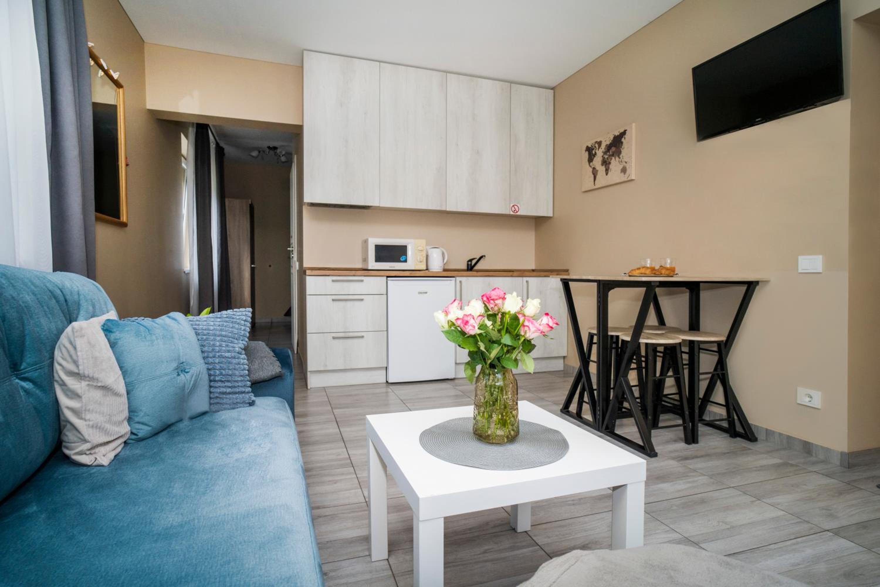 Cozy Stay Apartment view 5