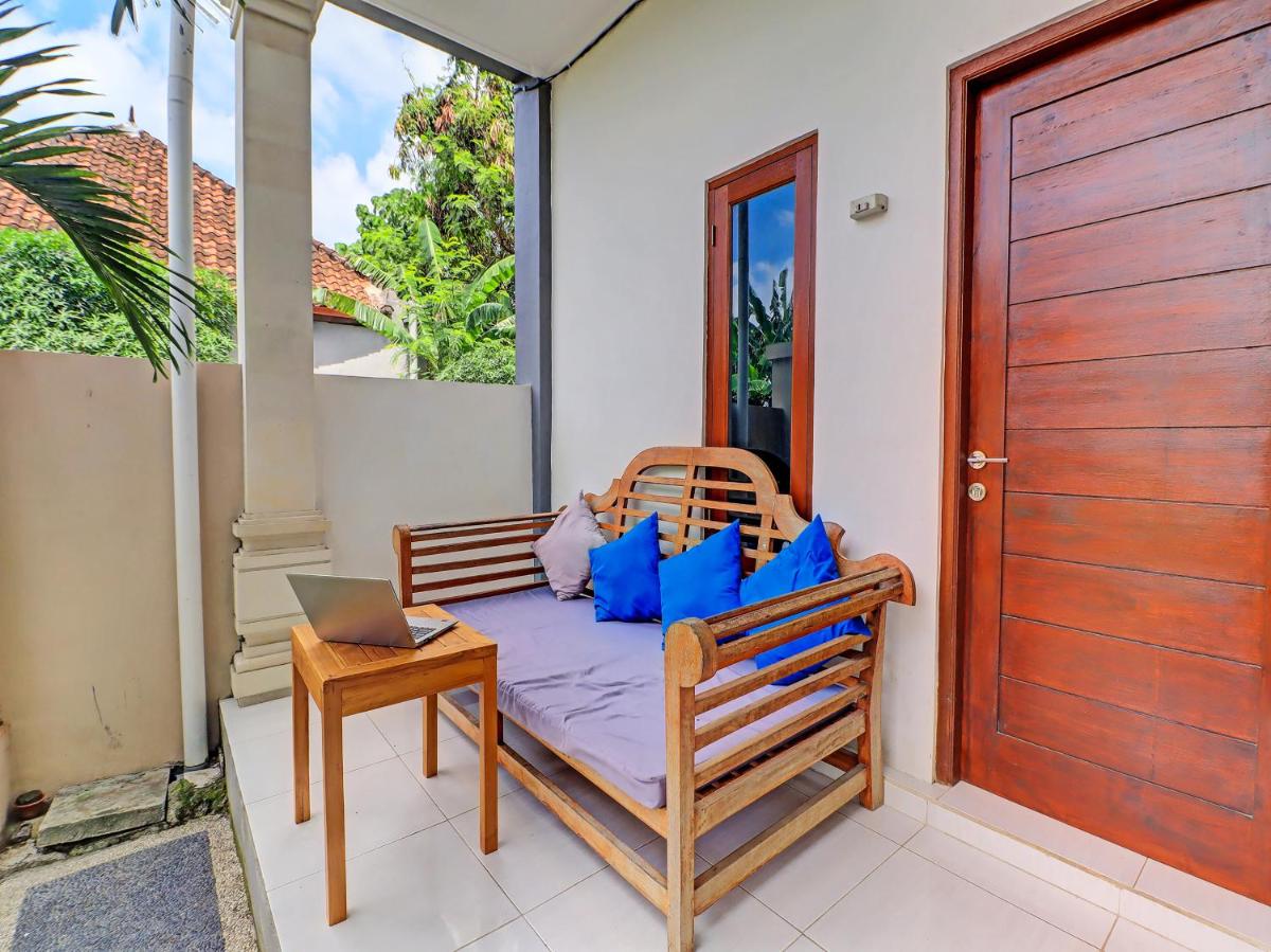 outdoor BBQ area