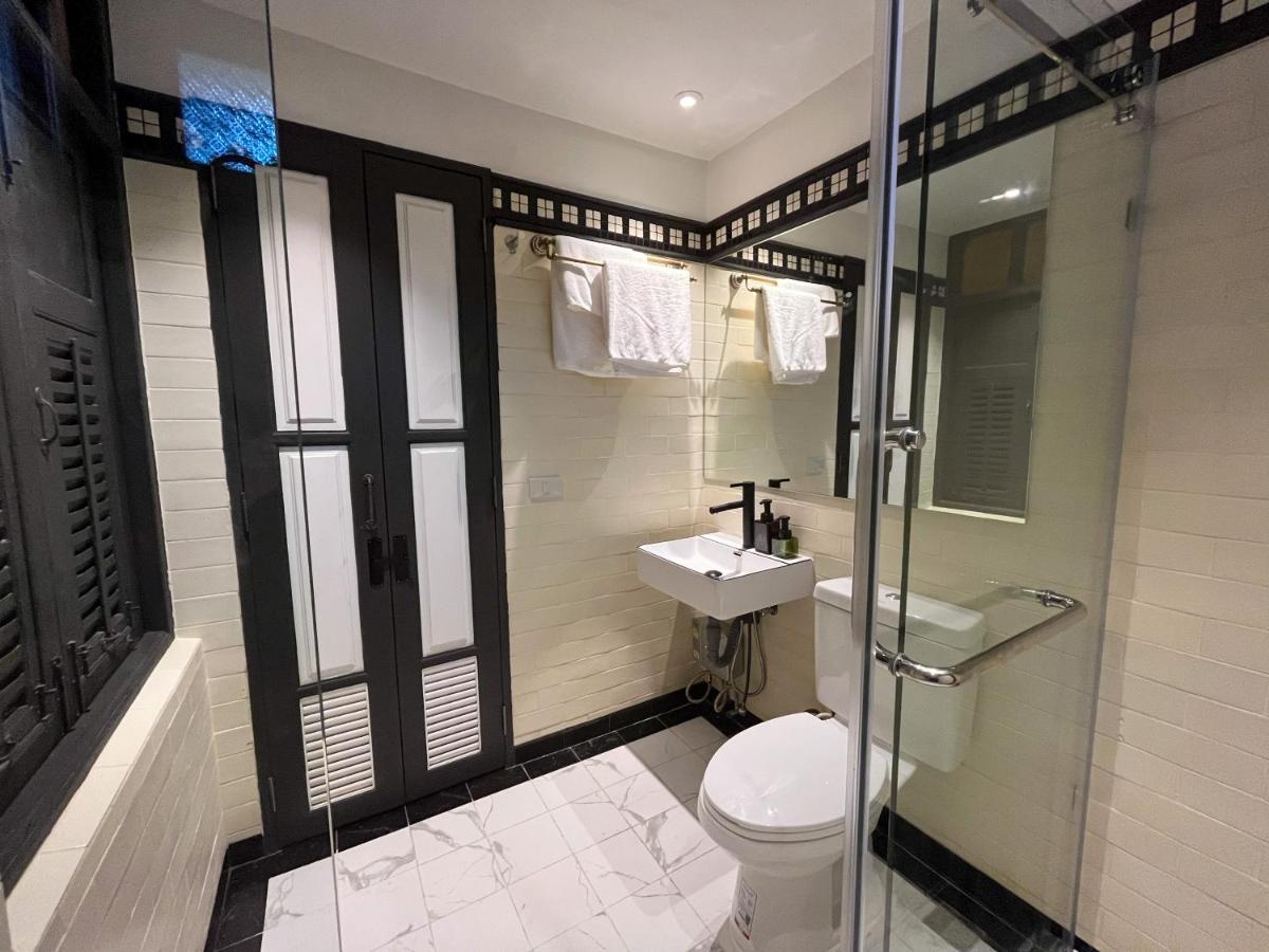 Priya Boutique House
