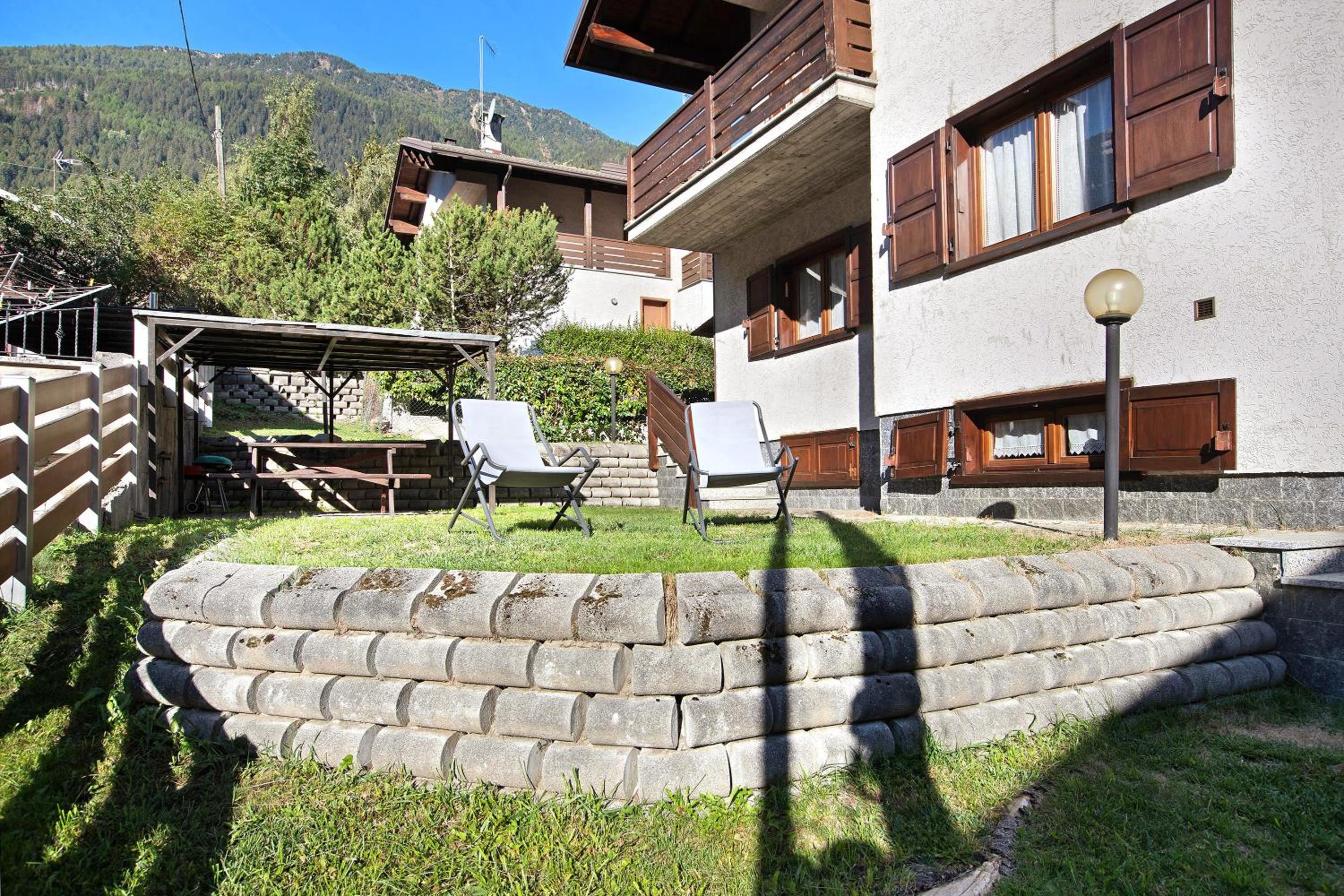 Mountain Chalet close to Bormio view 4
