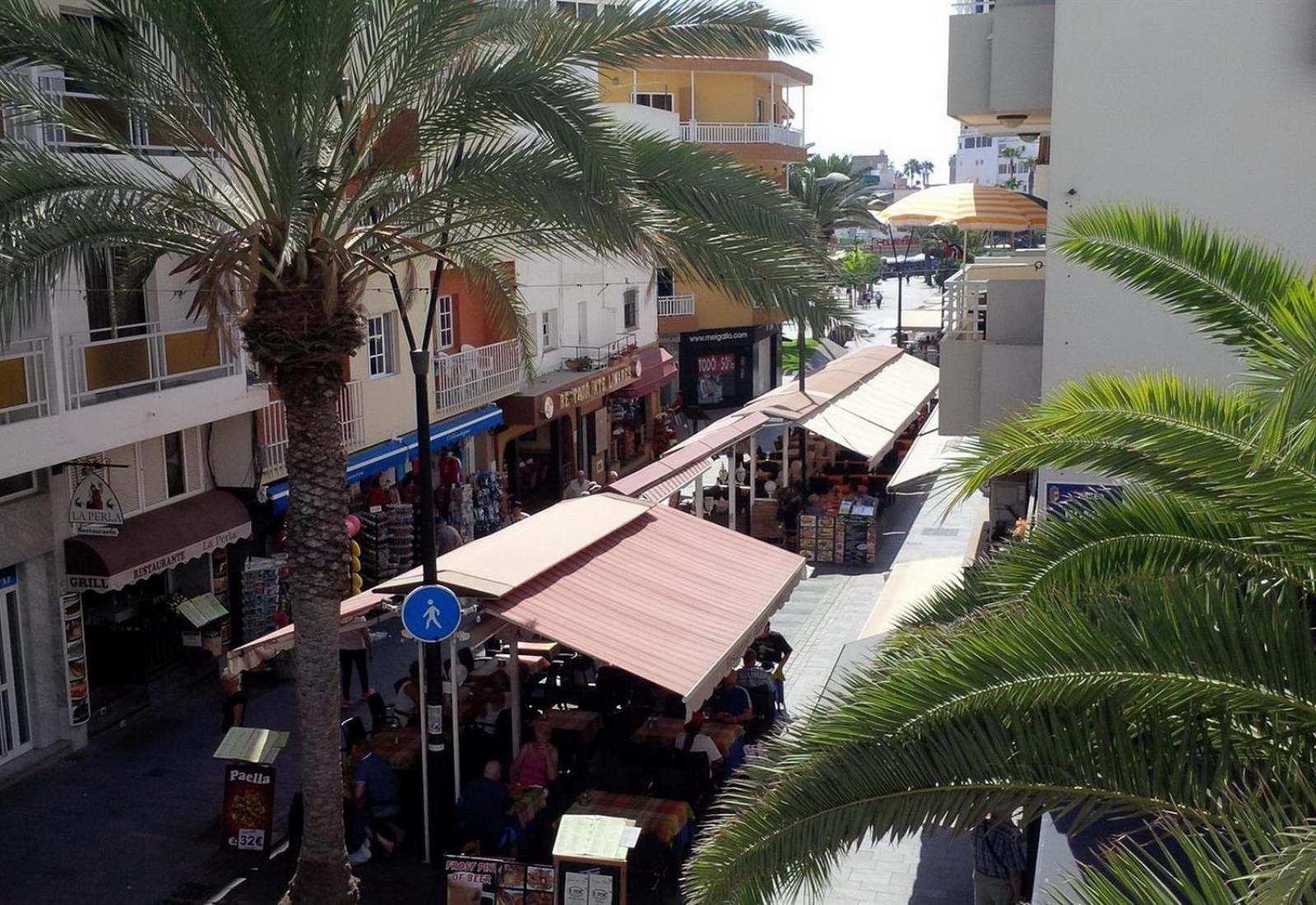 Los Cristianos Beach property
