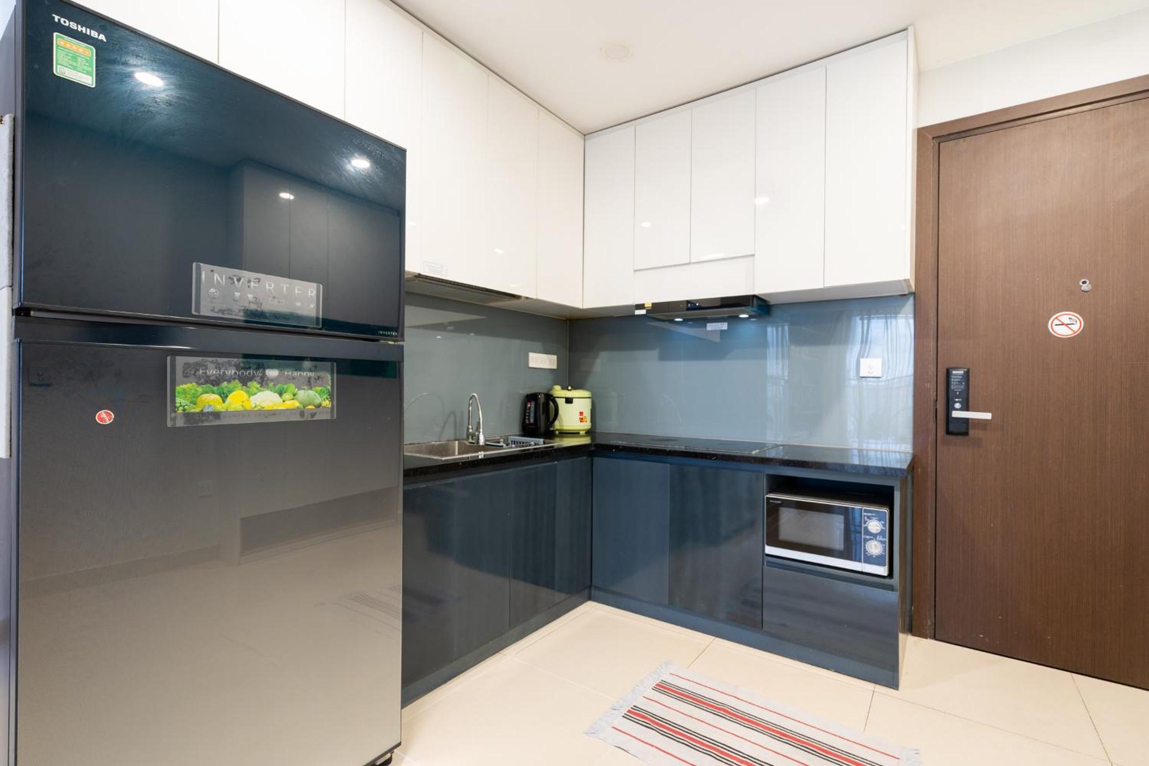Kirakuan Luxury 2BR Pool/Gym