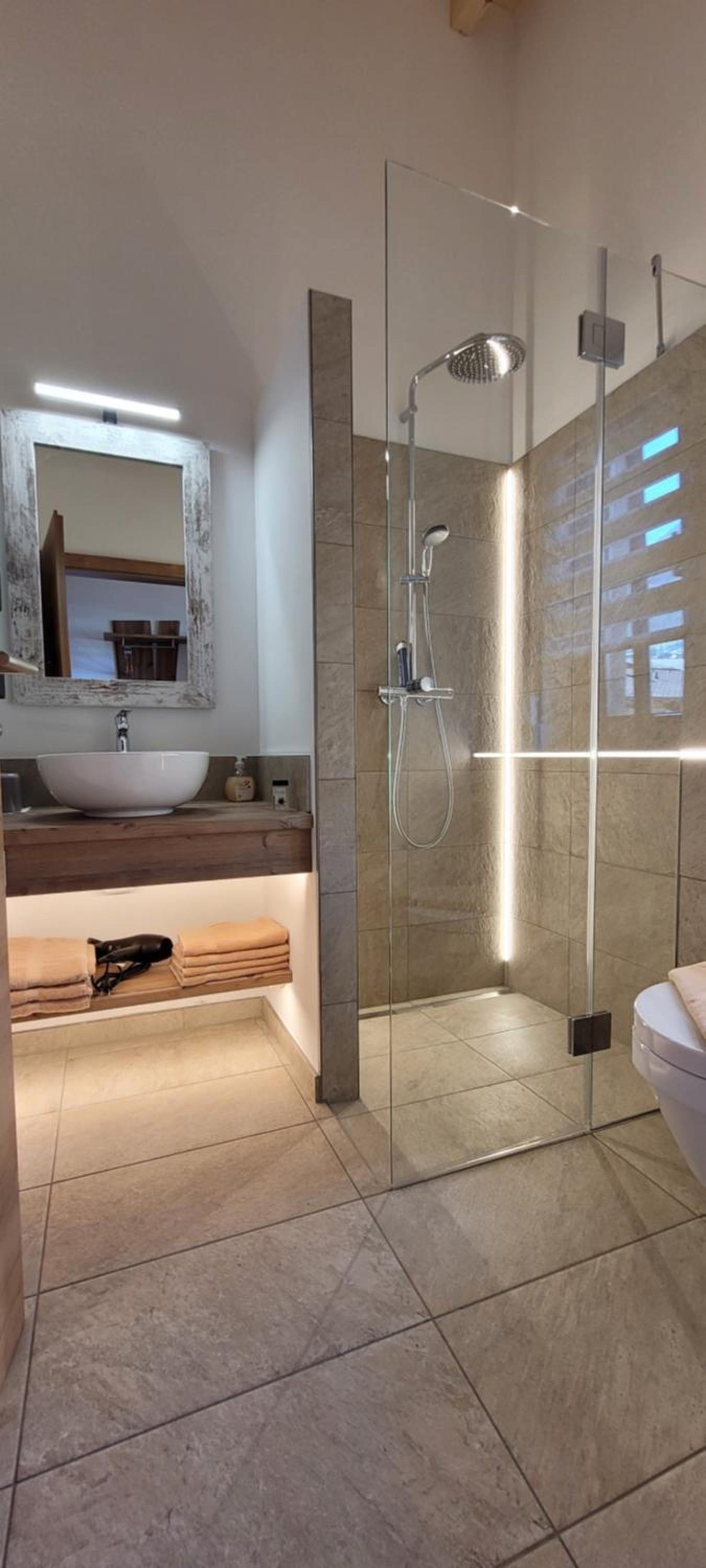 Hochalmbahnen Chalets 20W3, Alpenflieder, nahe Gondel, Hunde willkommen