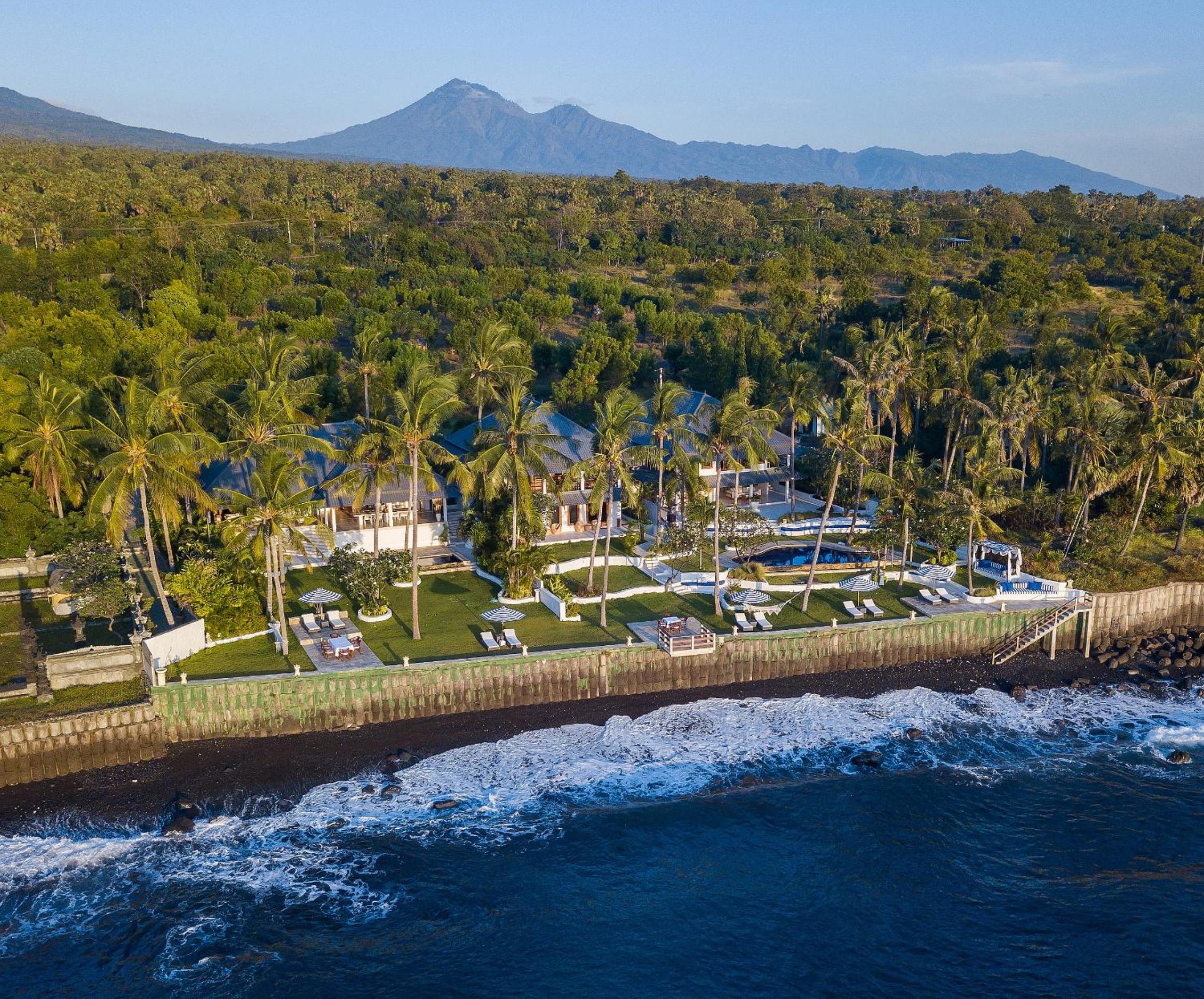 Kanna Seafront Estate Tulamben