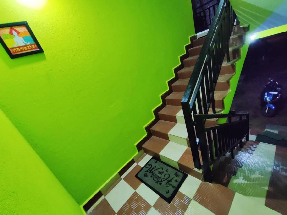 Tropical Inn view 3