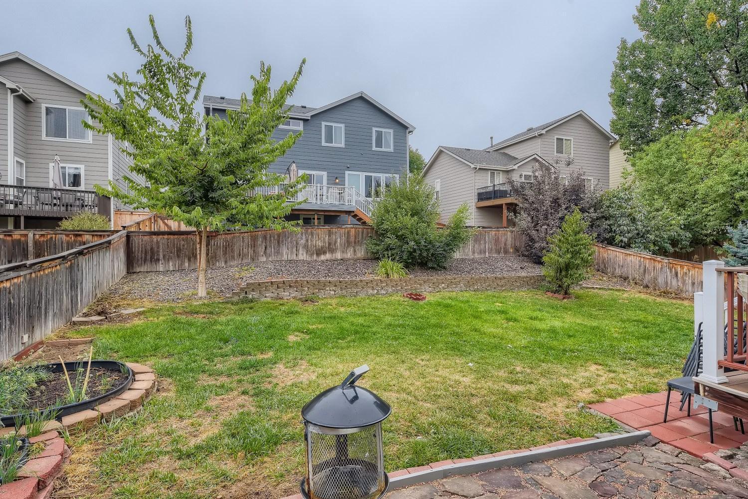 342 English Sparrow Dr view 2