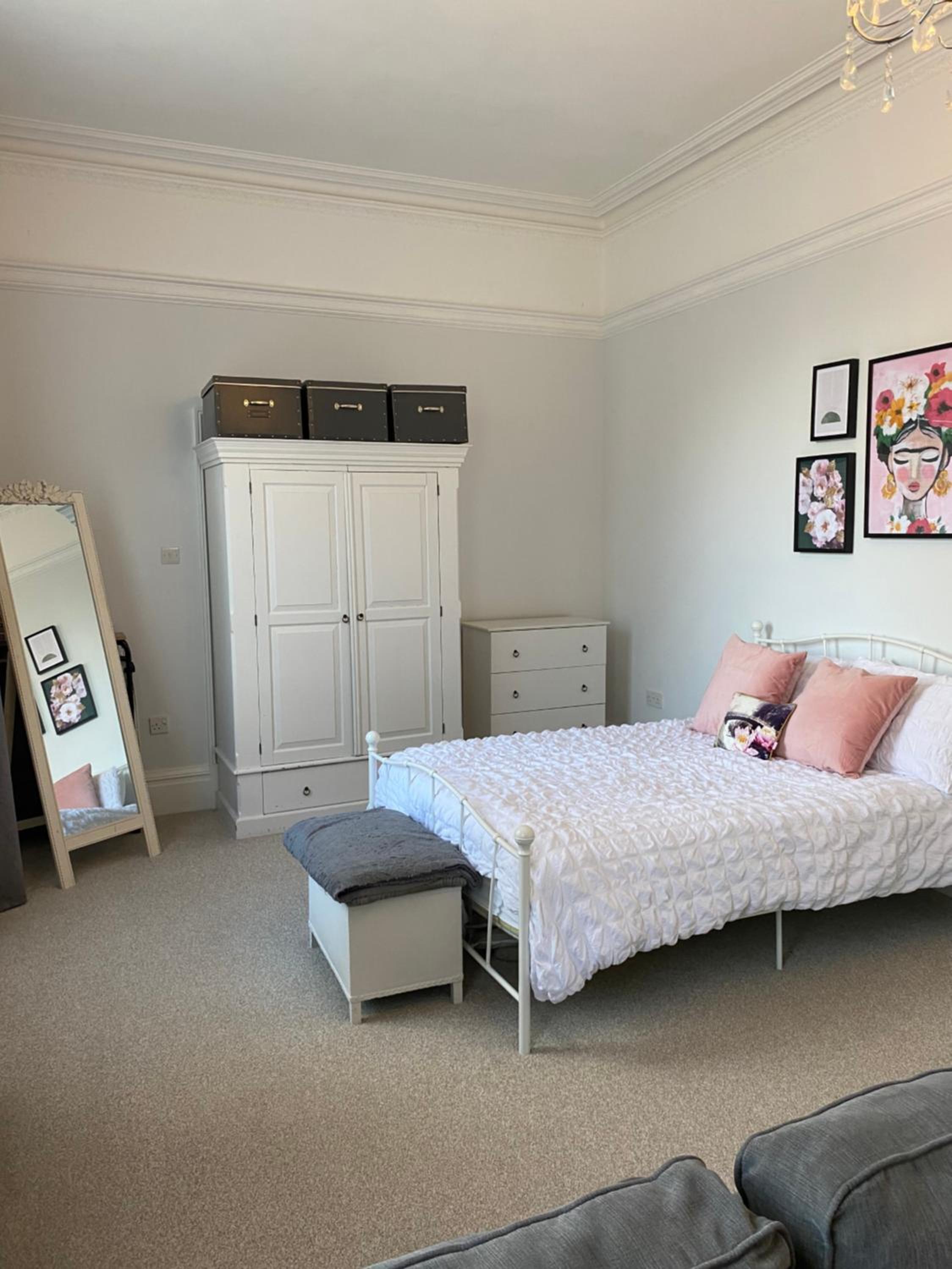 The Hole in the Wall, Midsomer Norton, Nr Bath & Longleat