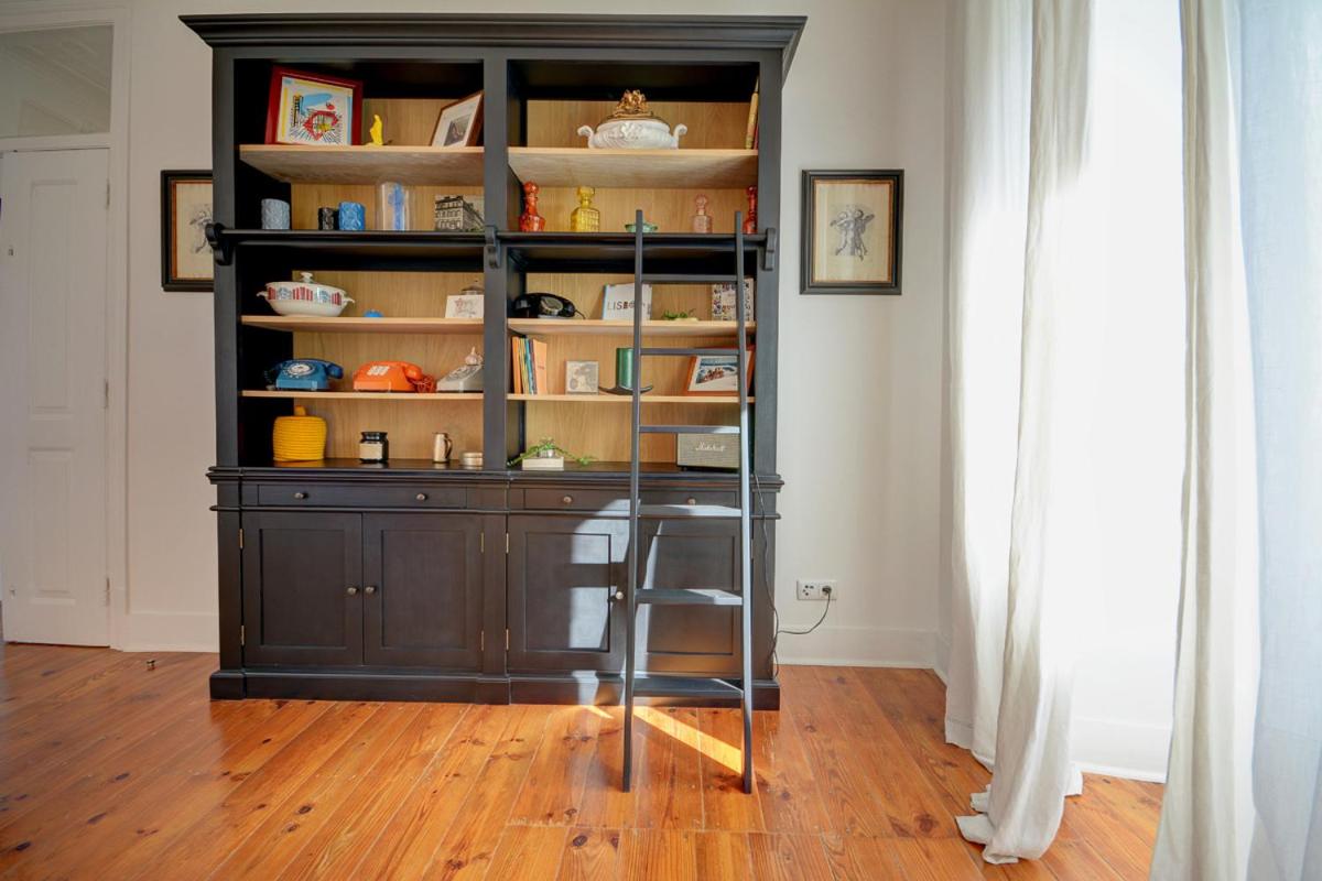 Magnificent Lisbon Apartment by LovelyStay