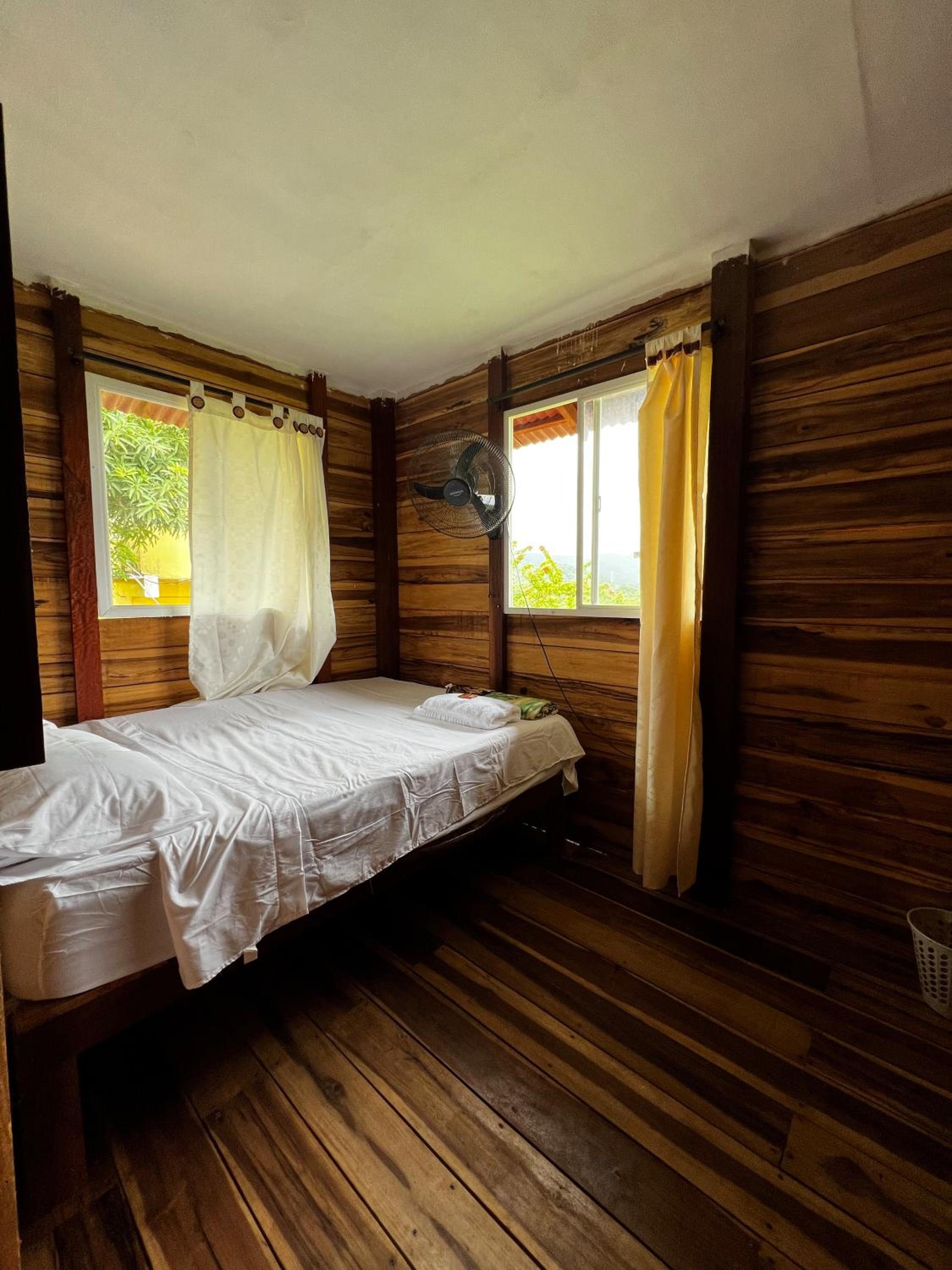 Cabañas Orlando y Más Na' Tayrona