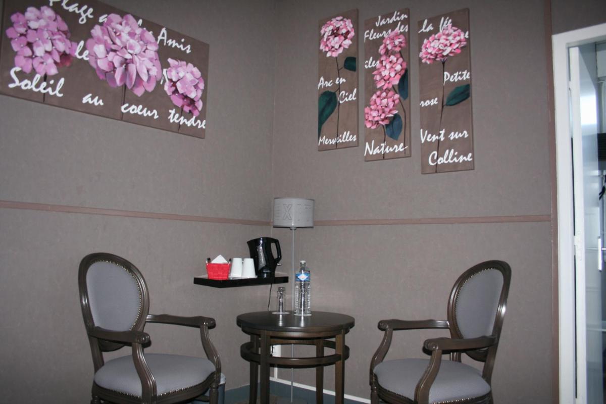 hotel reception