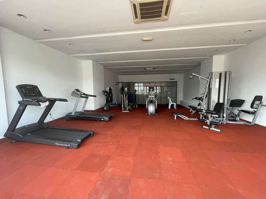Cozy Home with Private Jacuzzi at KL City 806