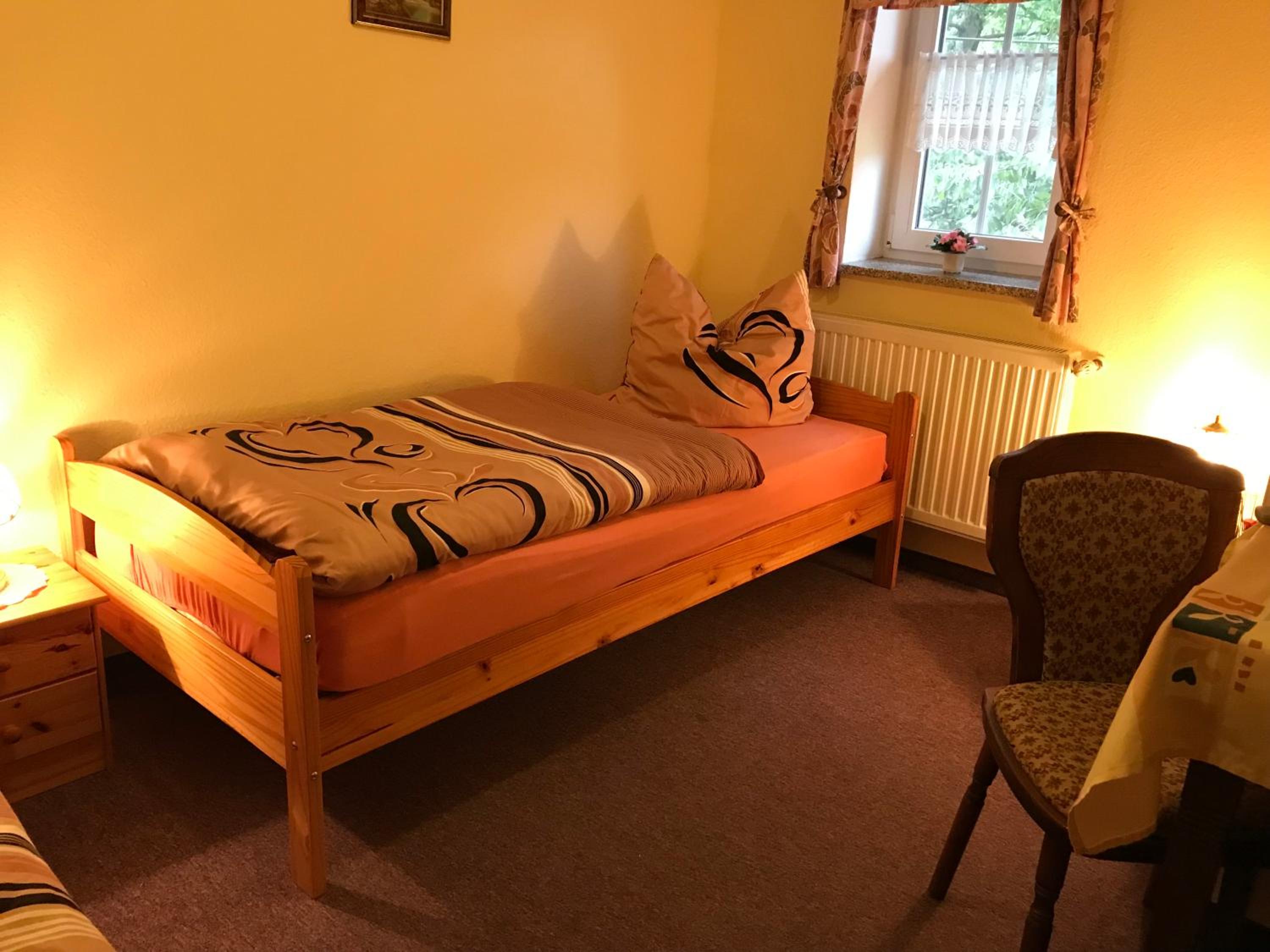 Doppelzimmer & Familienzimmer vom Friesenhof Wieratal