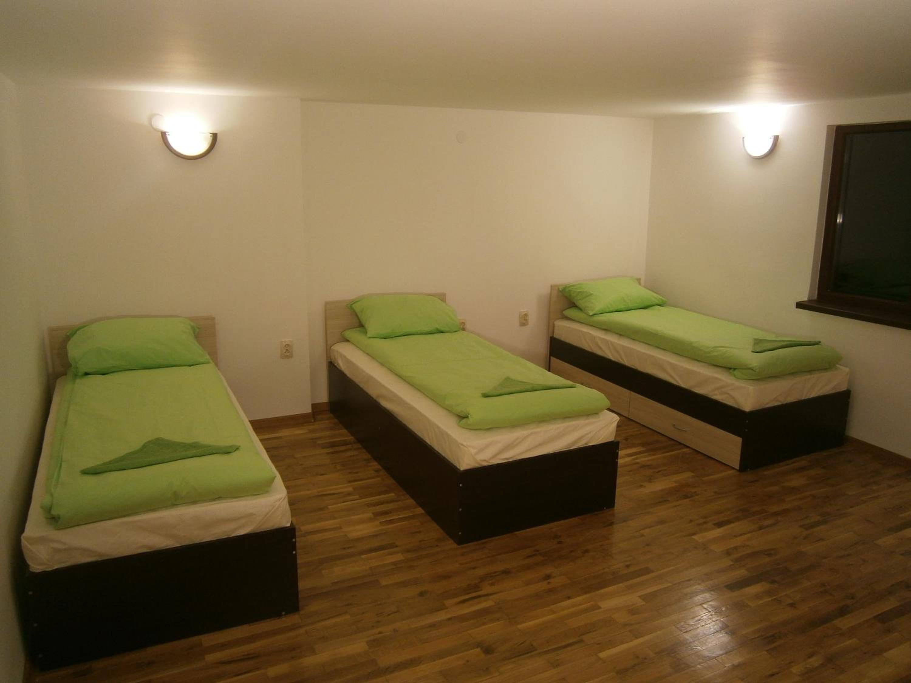 Photo 28