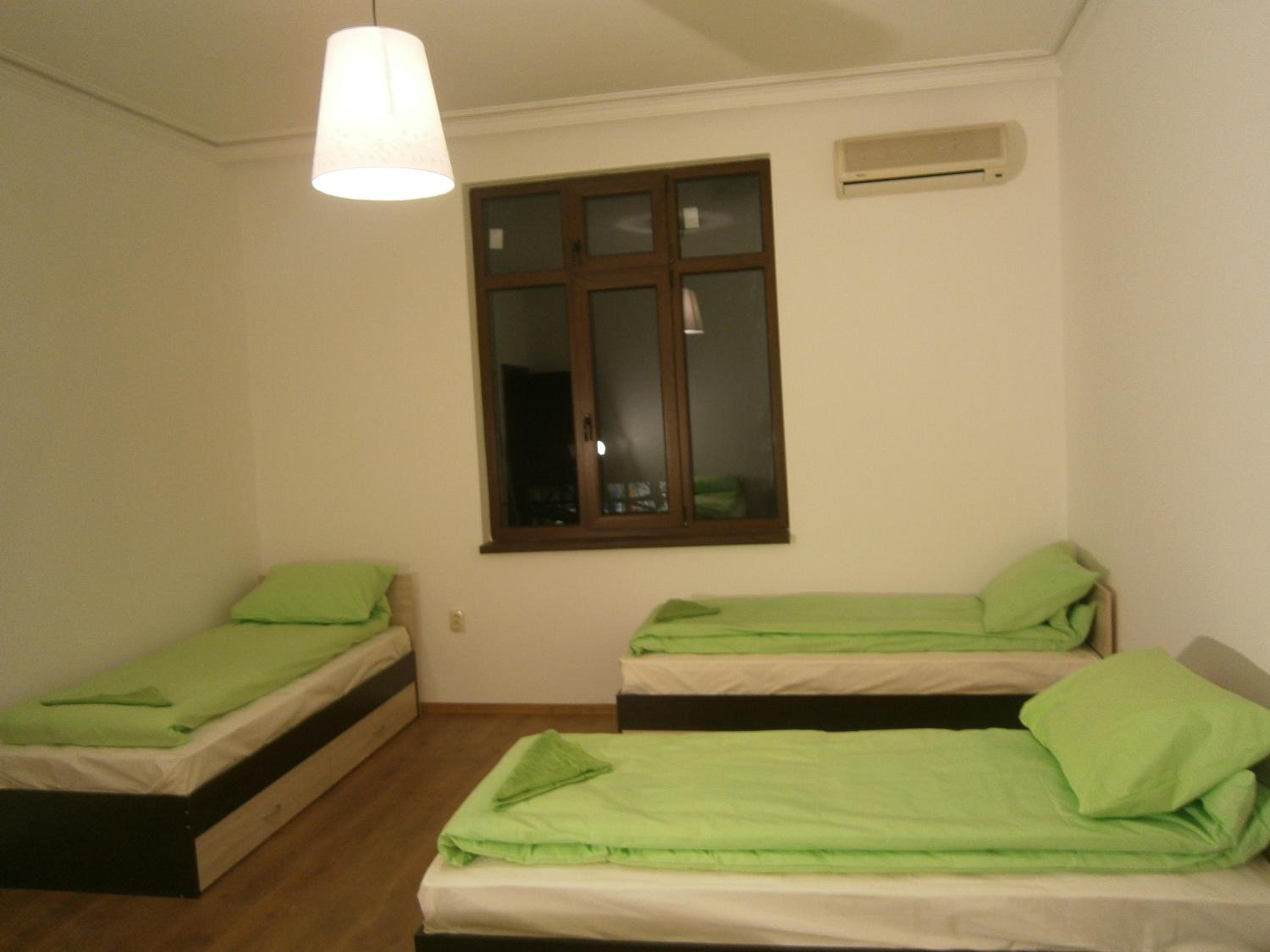 Photo 32