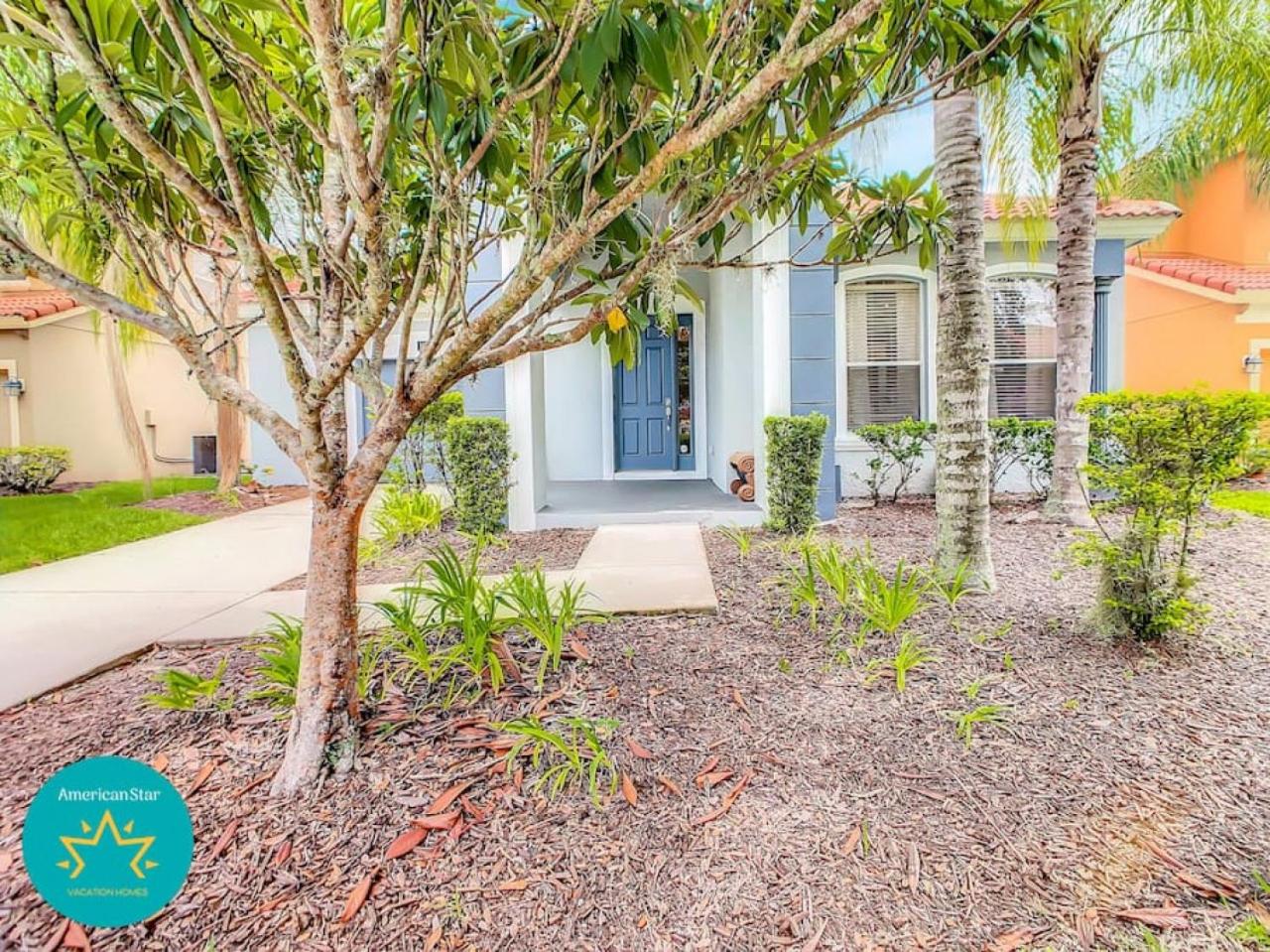 4BR Family Home Pvt Pool BBQ view 5