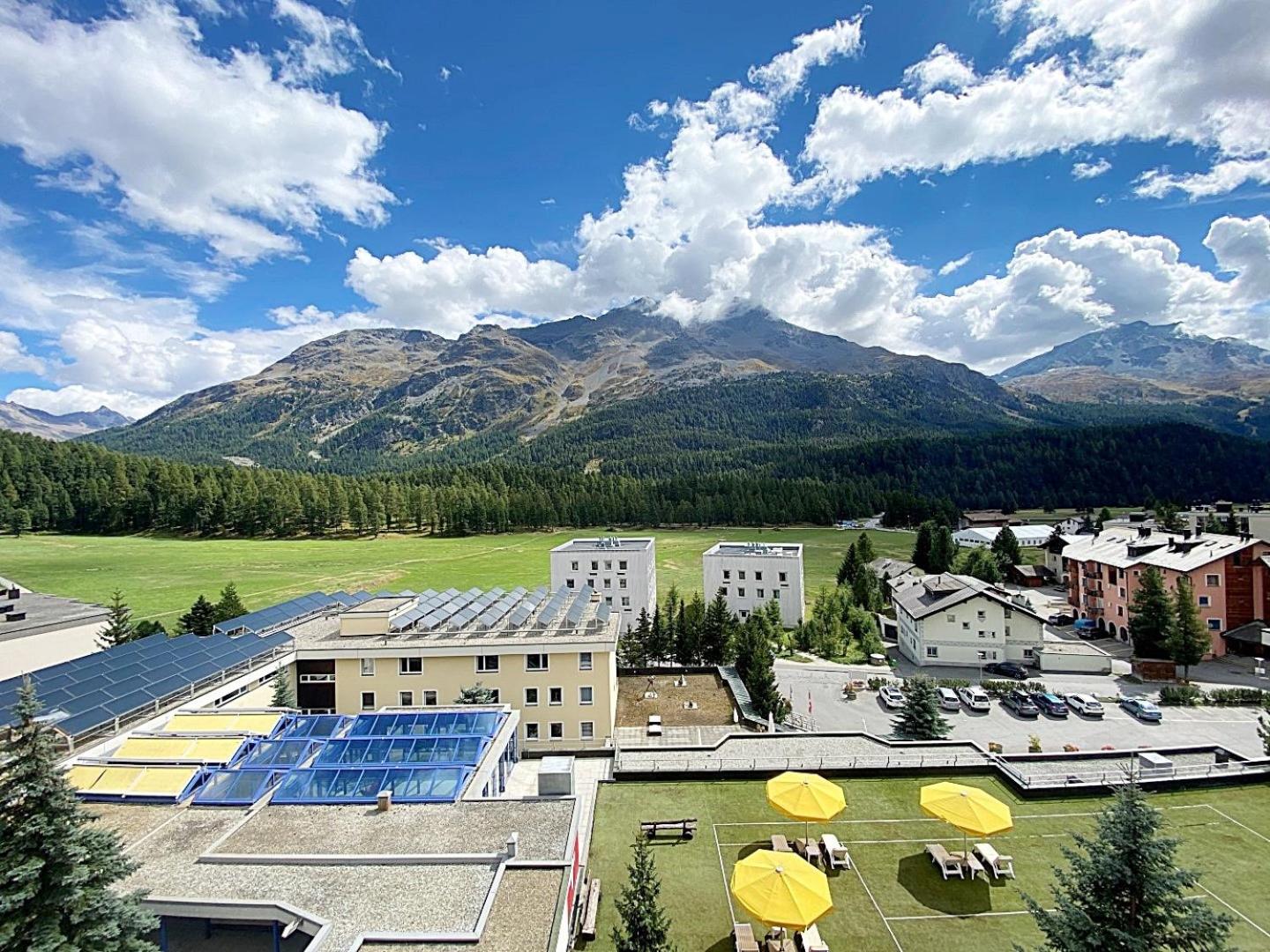 E405 - 42m2 Alpenschick mit Balkon, Ausblick, Pool