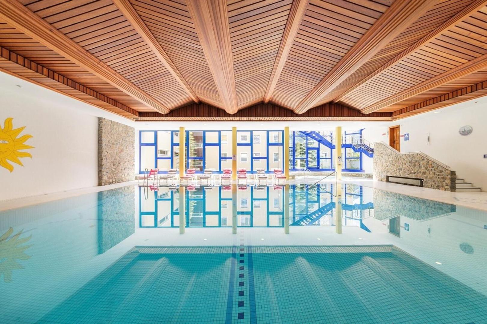 E405 - 42m2 Alpenschick mit Balkon, Ausblick, Pool