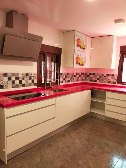 Preciosa casa soleada en mirador albaicin
