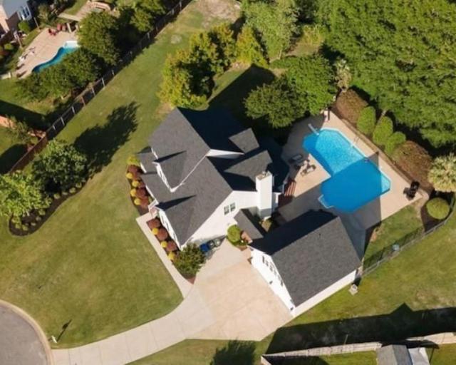 Amazing Home w/ Huge Pool, Game Tables, Movie room, and More! view 3