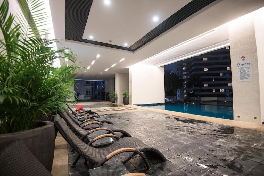 KLCC Binjai 8 Premium Soho Apartment by Sarah's Lodge