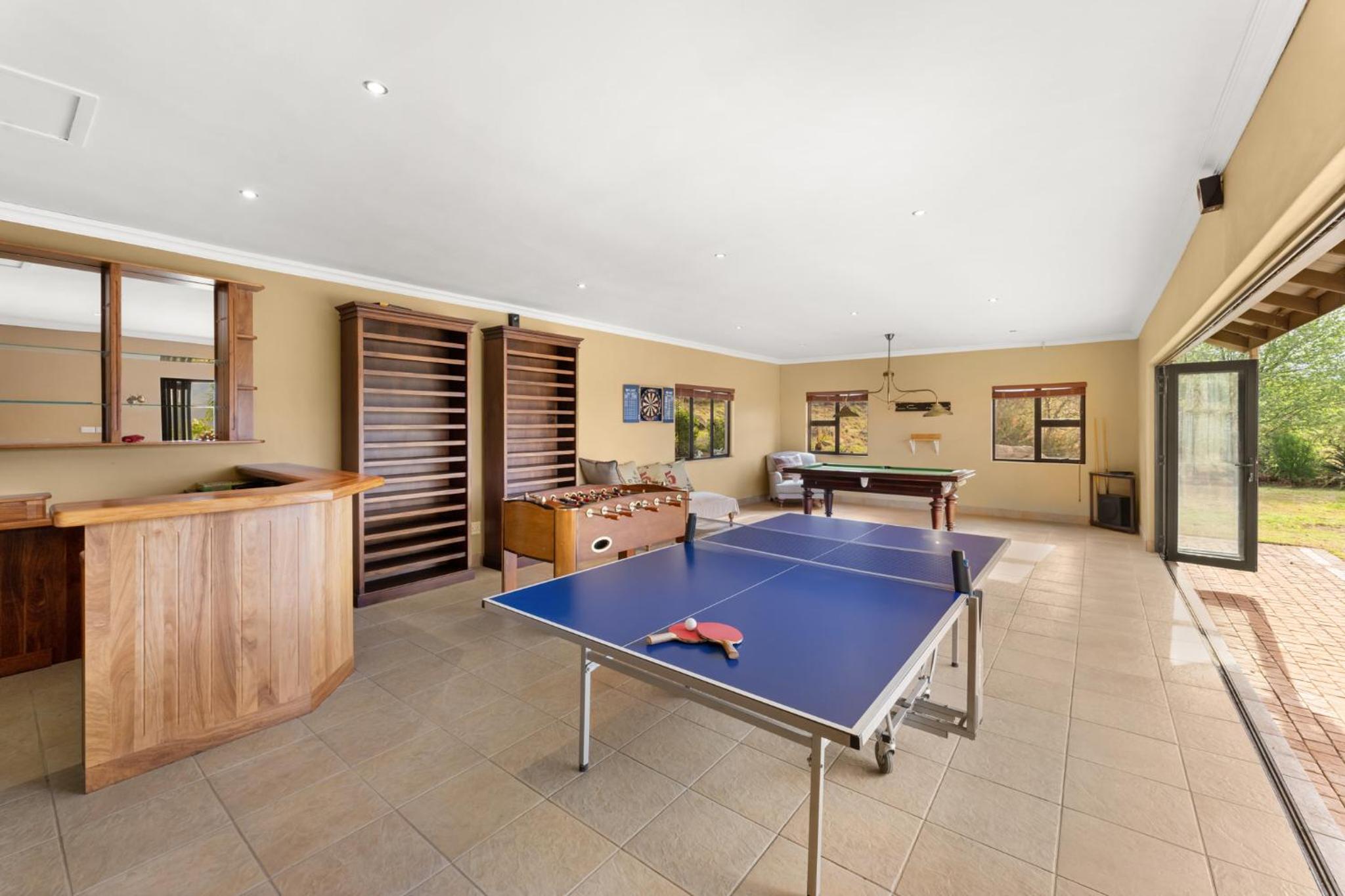 Drakensberg Luxury Accommodation - Misty Ridge view 5