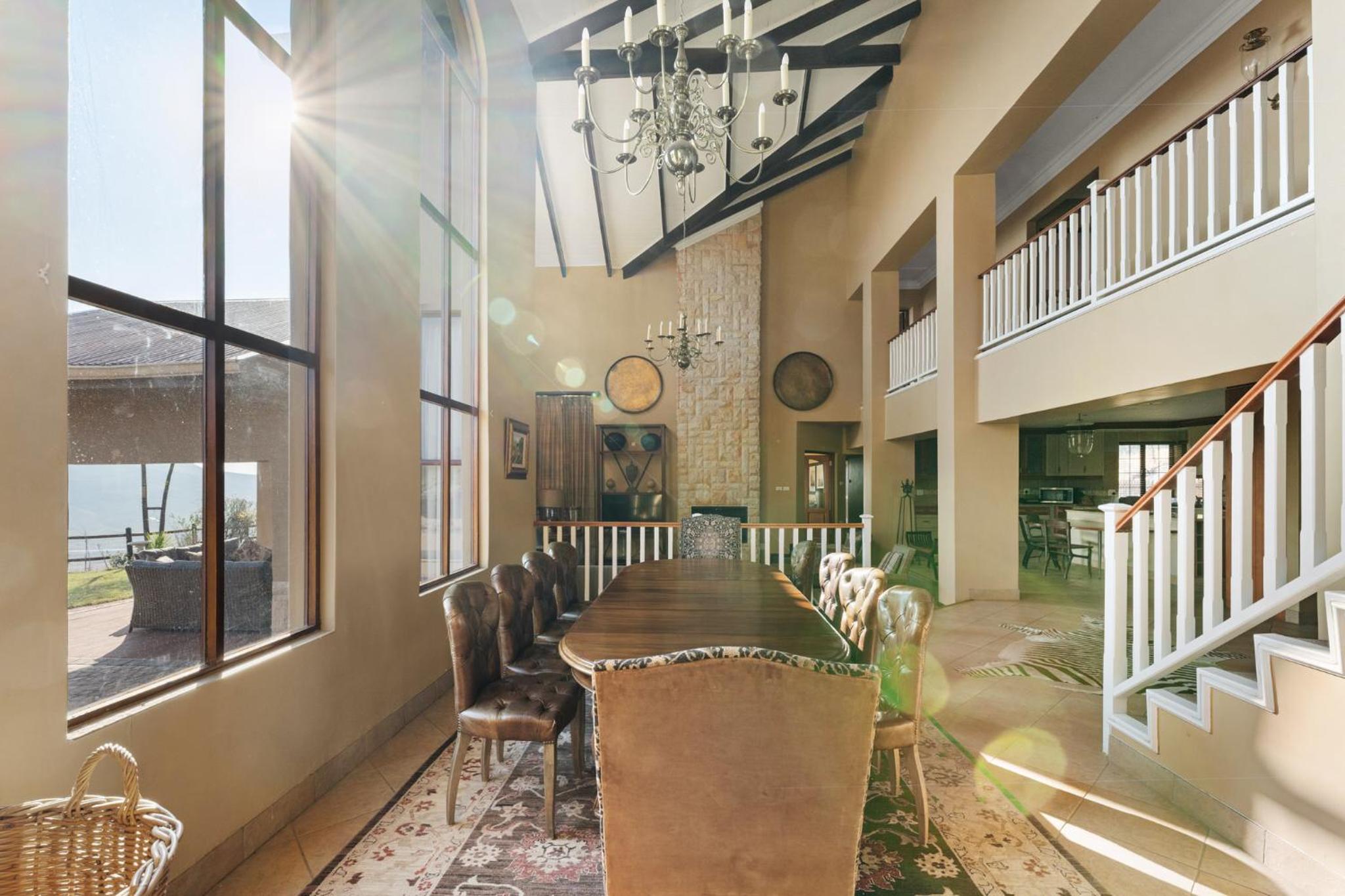 Drakensberg Luxury Accommodation - Misty Ridge view 4