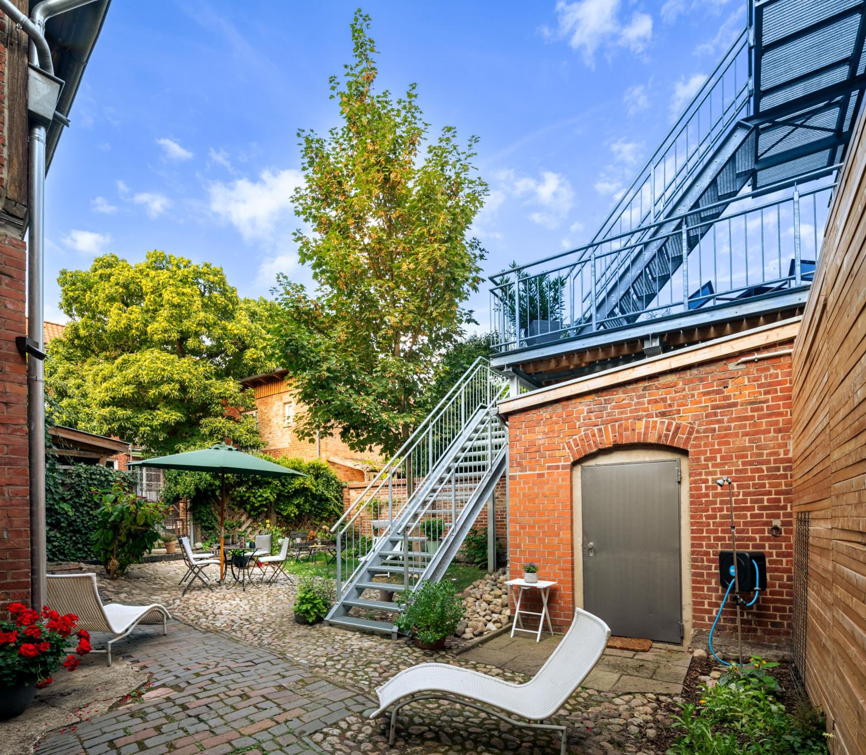 Longstay Suite - Schrangen Suites 1389 view 5
