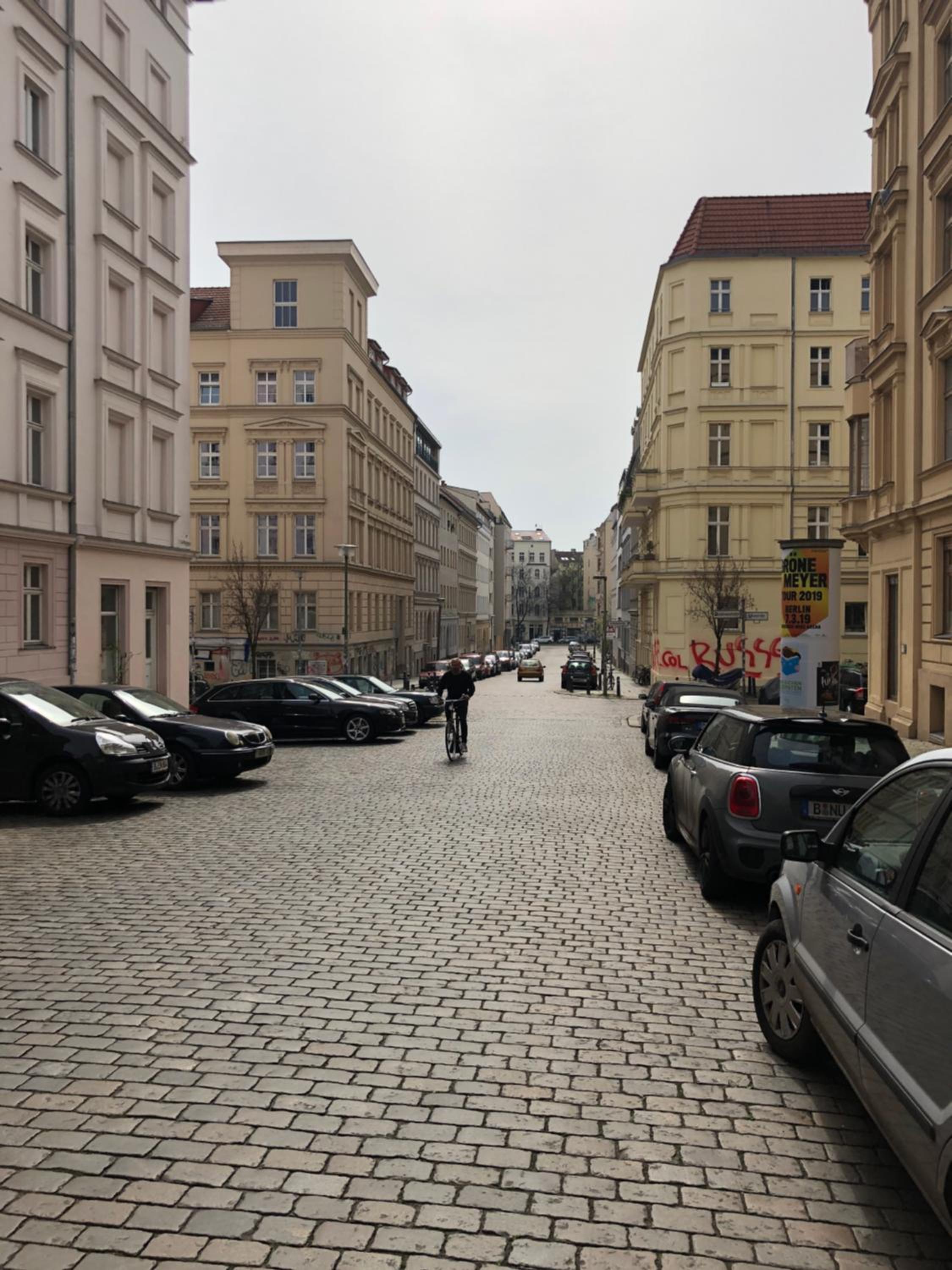 TOP SPOT MITTE . THE PLACE TO BE !