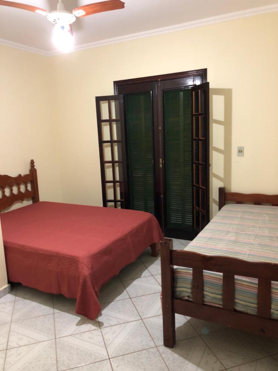Sobrado 4 dorm Cond. Fechado Praia da Mococa Caraguatatuba